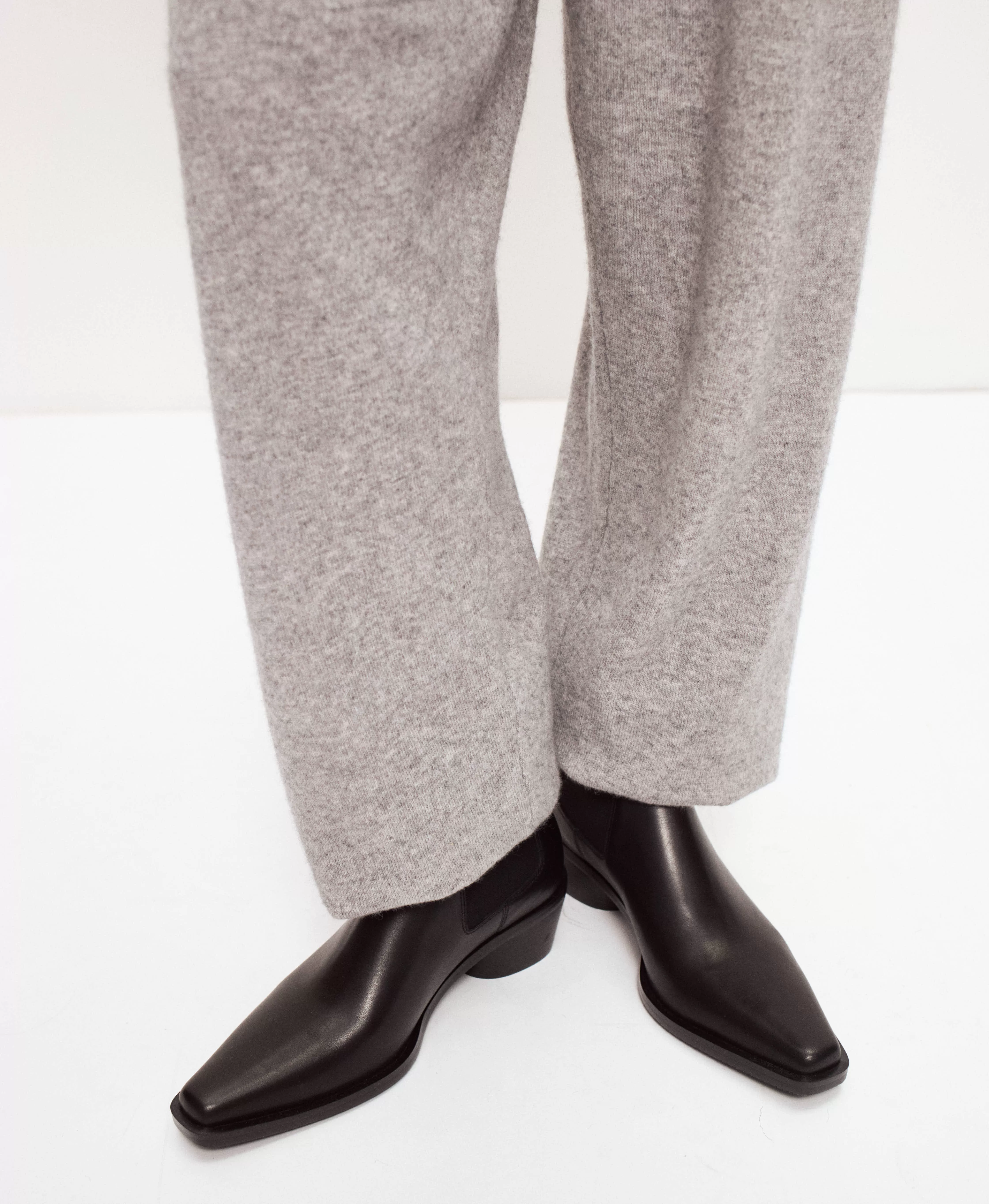 Казаки из гладкой кожи. Вид 1