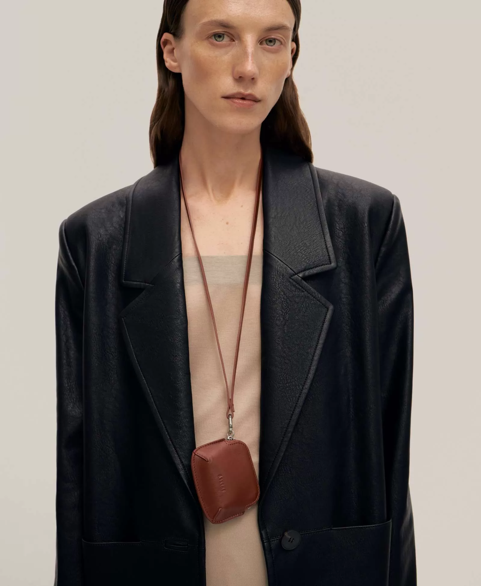 Кейс для AirPods. Вид 1