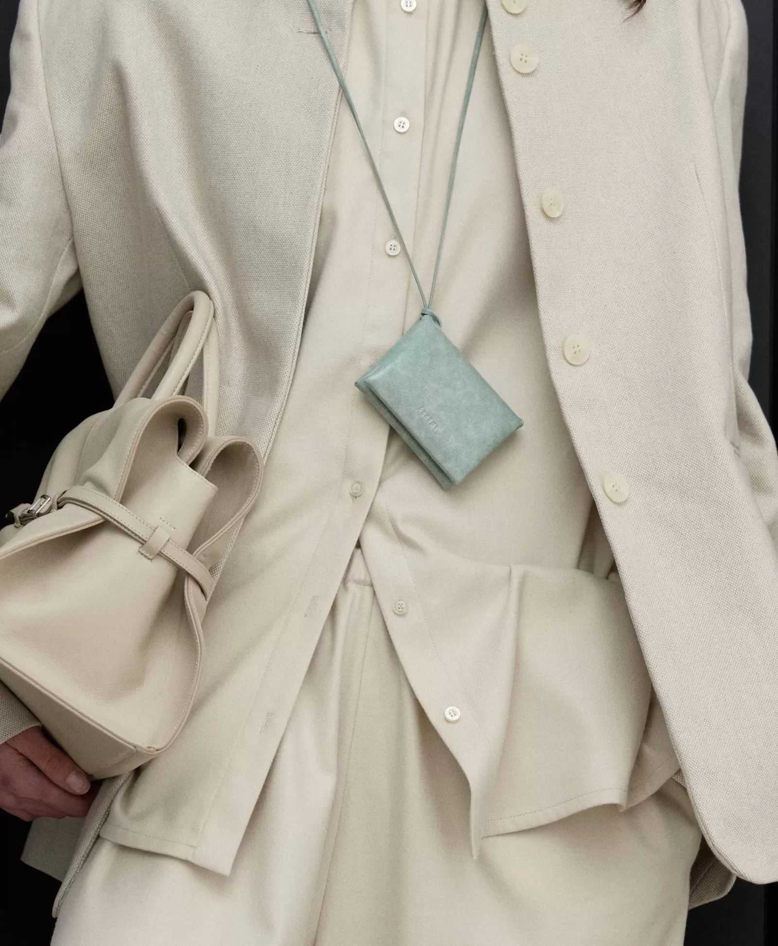 Футляр FLAP. Вид 1