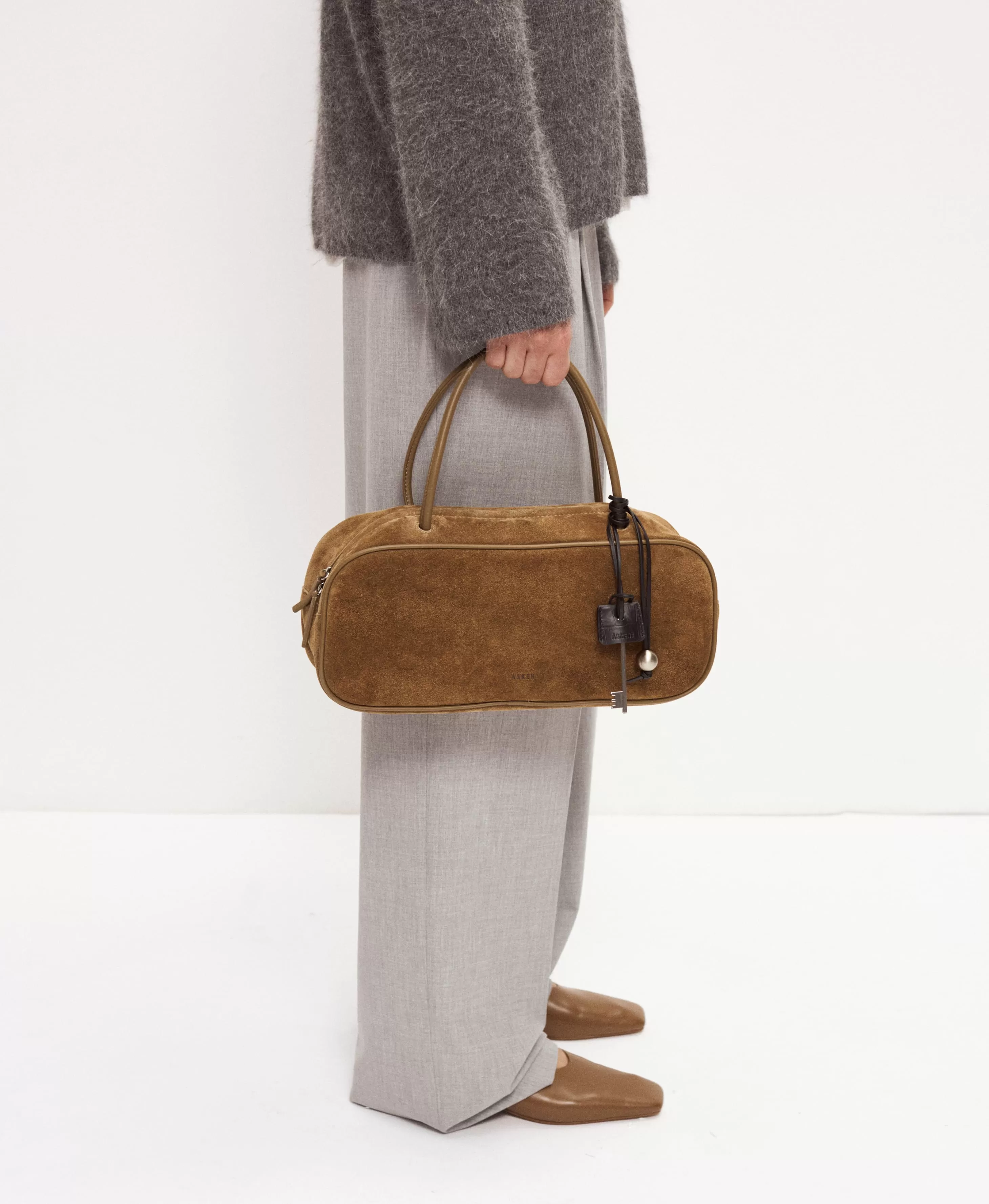 КЛЮЧНИЦА НА ОДИН КЛЮЧИК. Вид 1