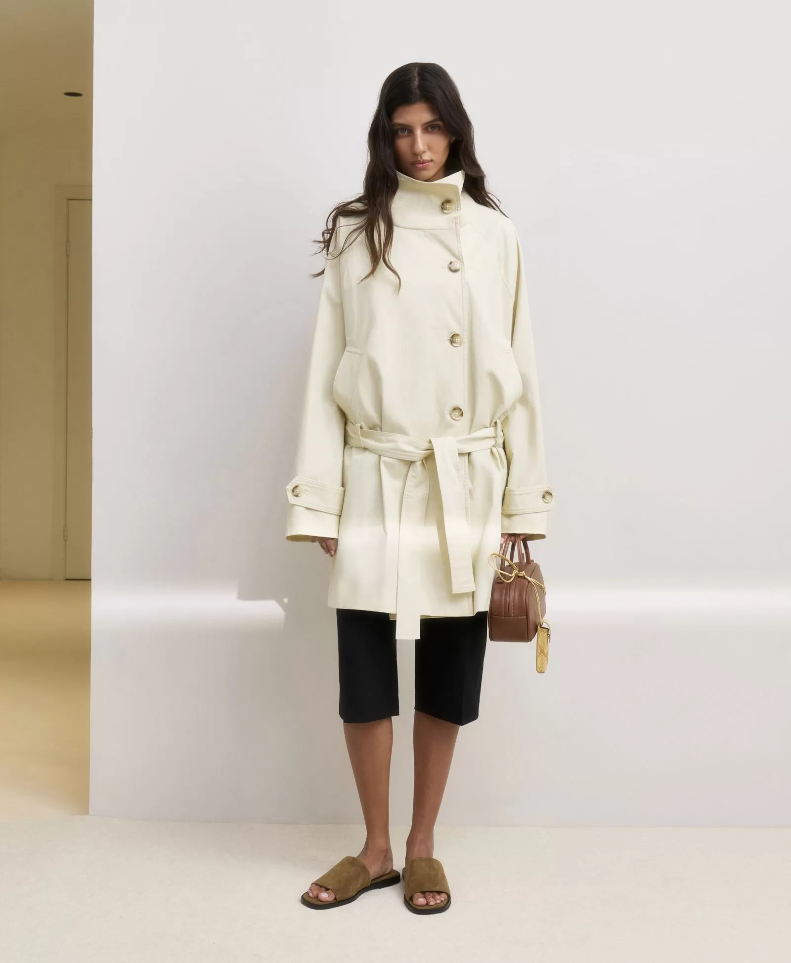 Сабо на плоском ходу. Вид 1