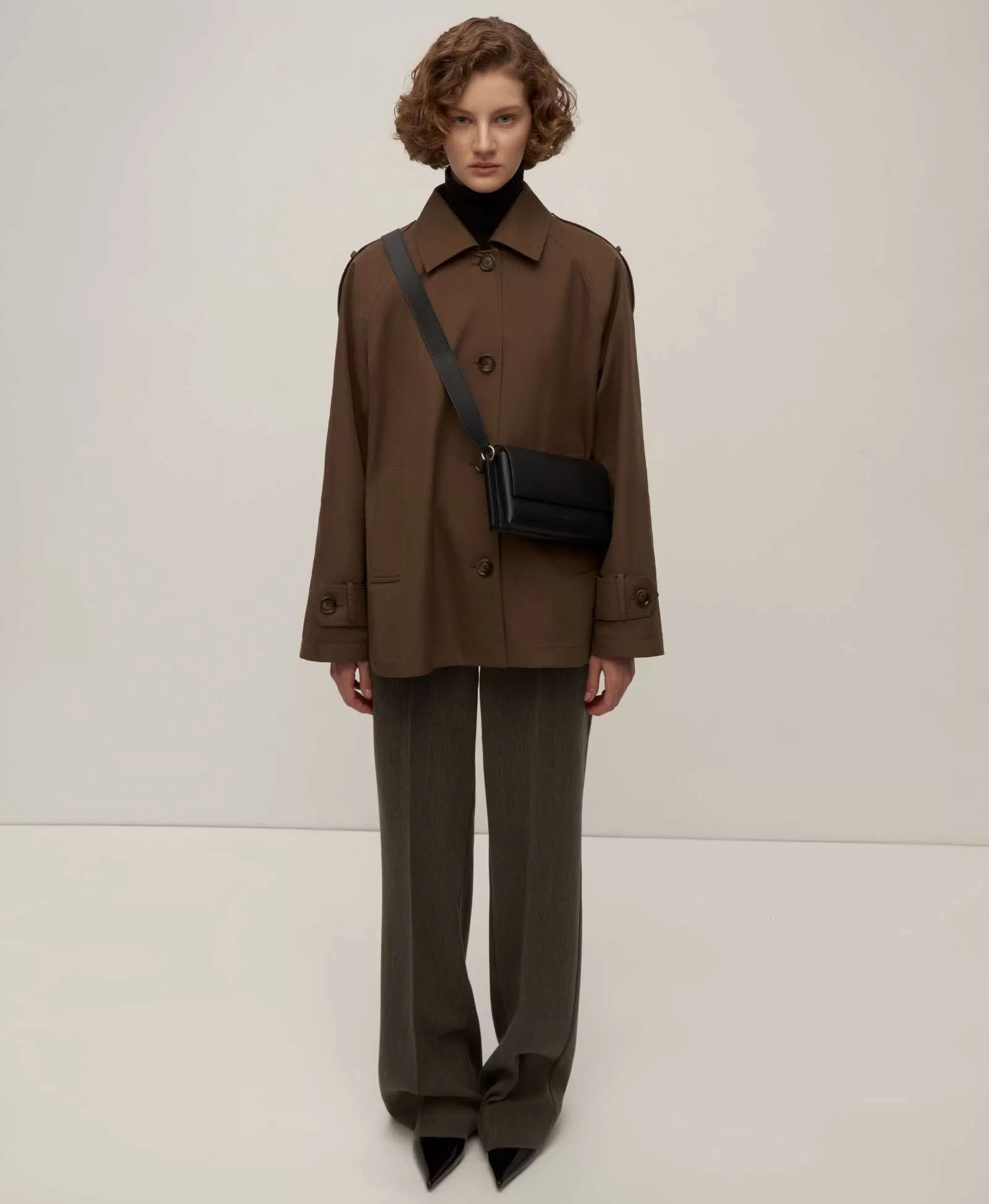 Мини кросс-боди на широком ремне. Вид 1