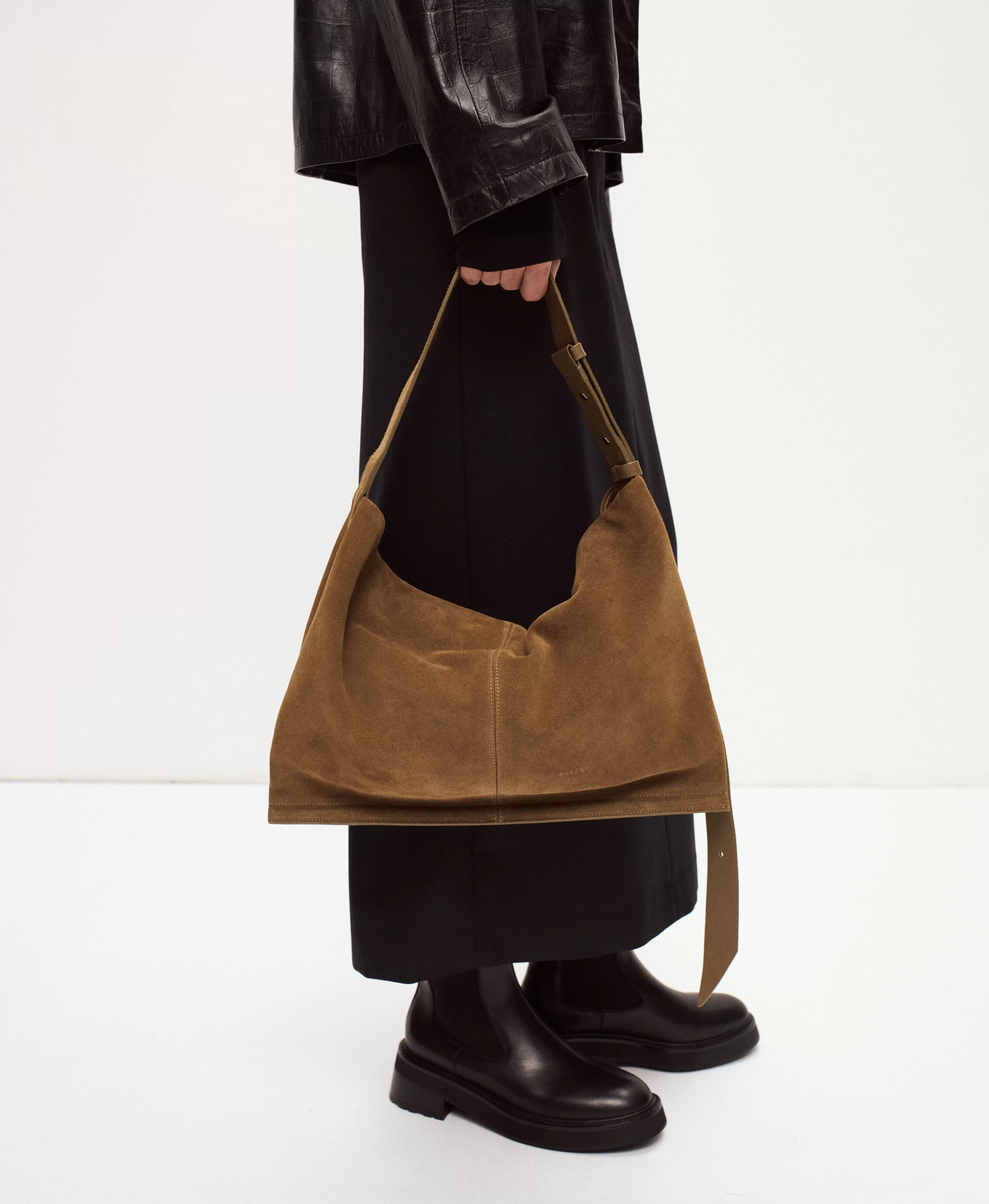 Ботинки челси из кожи. Вид 1