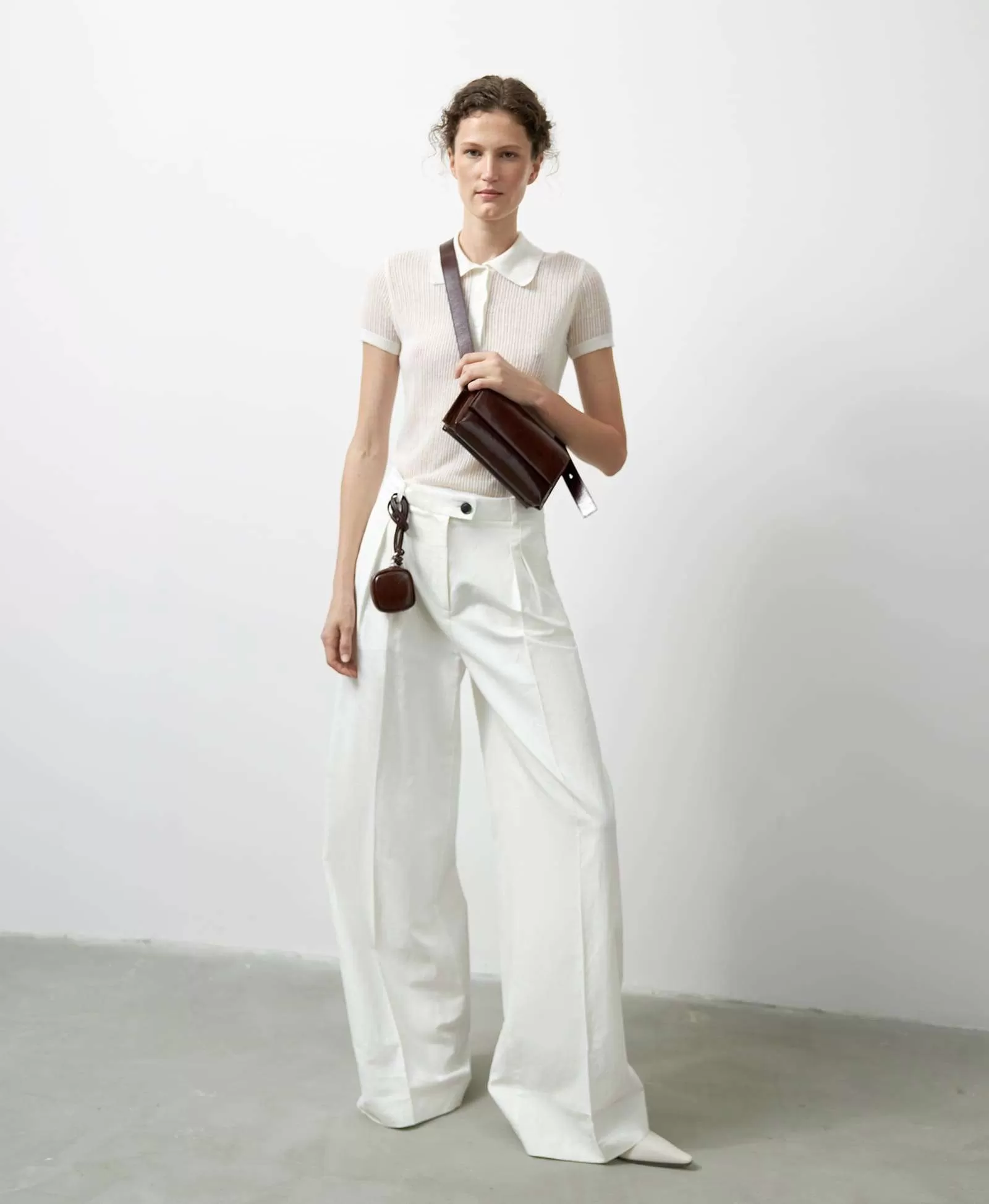 Мини кросс-боди на широком ремне. Вид 1