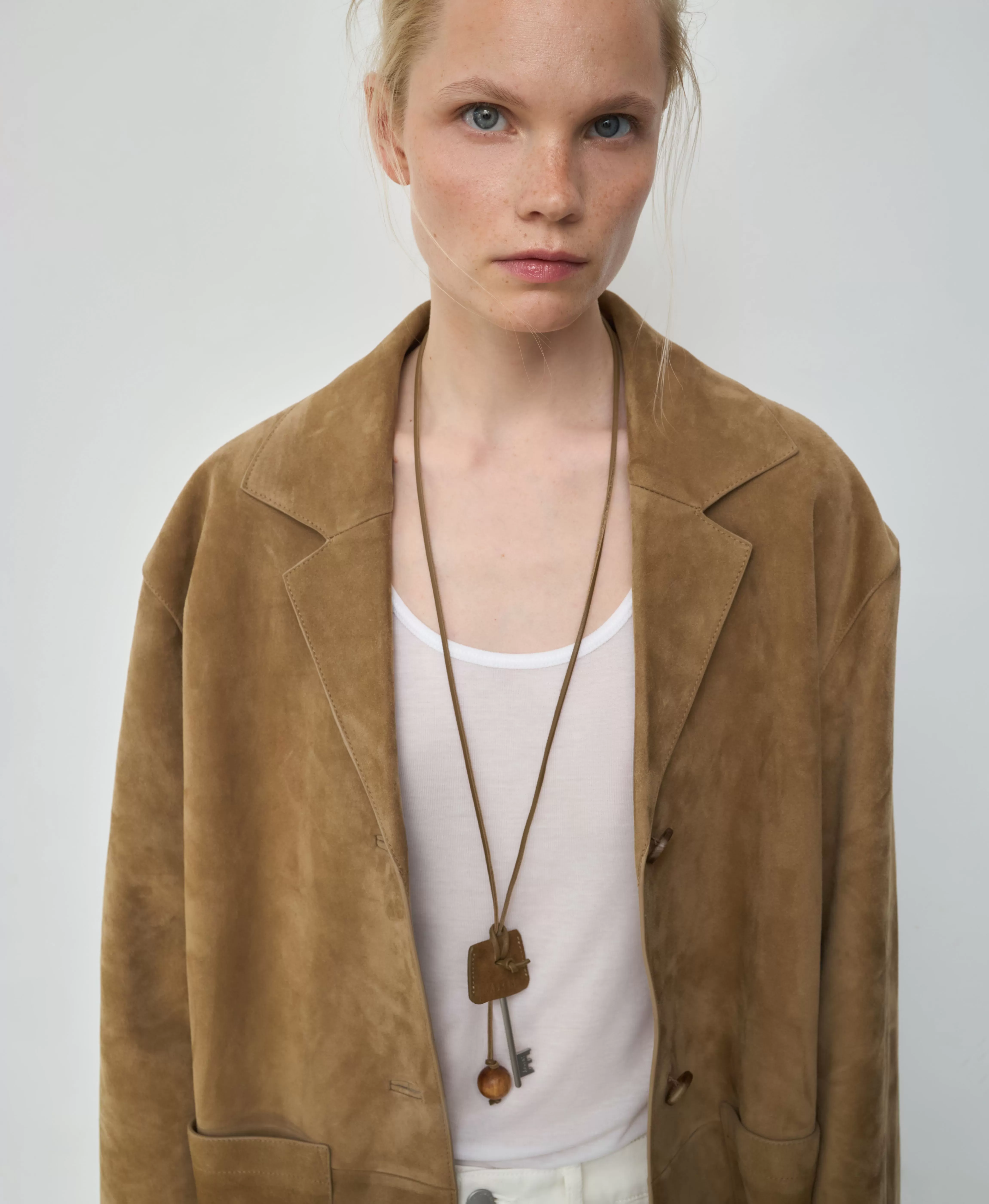 КЛЮЧНИЦА НА ОДИН КЛЮЧИК. Вид 1