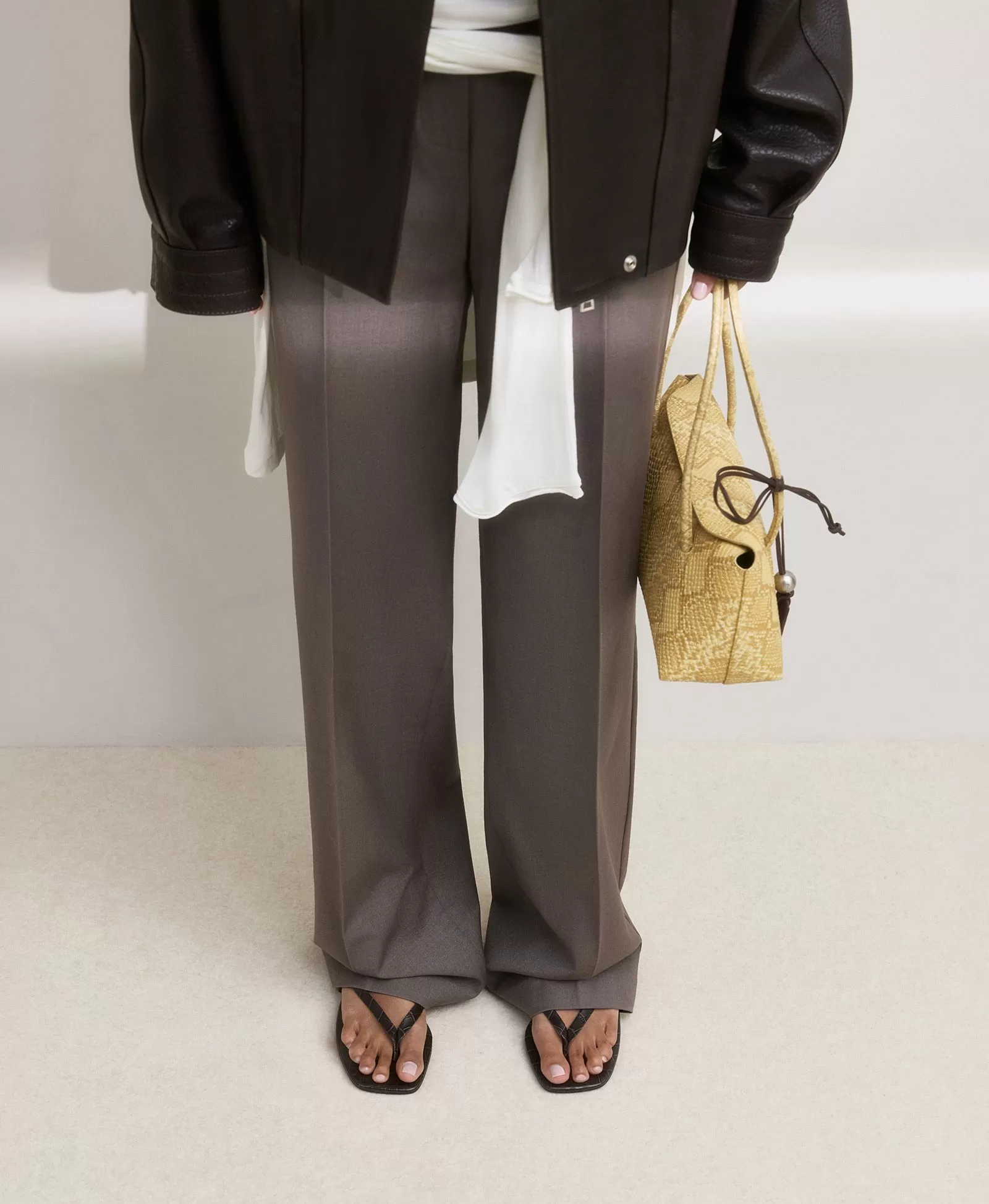 Вьетнамки на каблуке. Вид 1