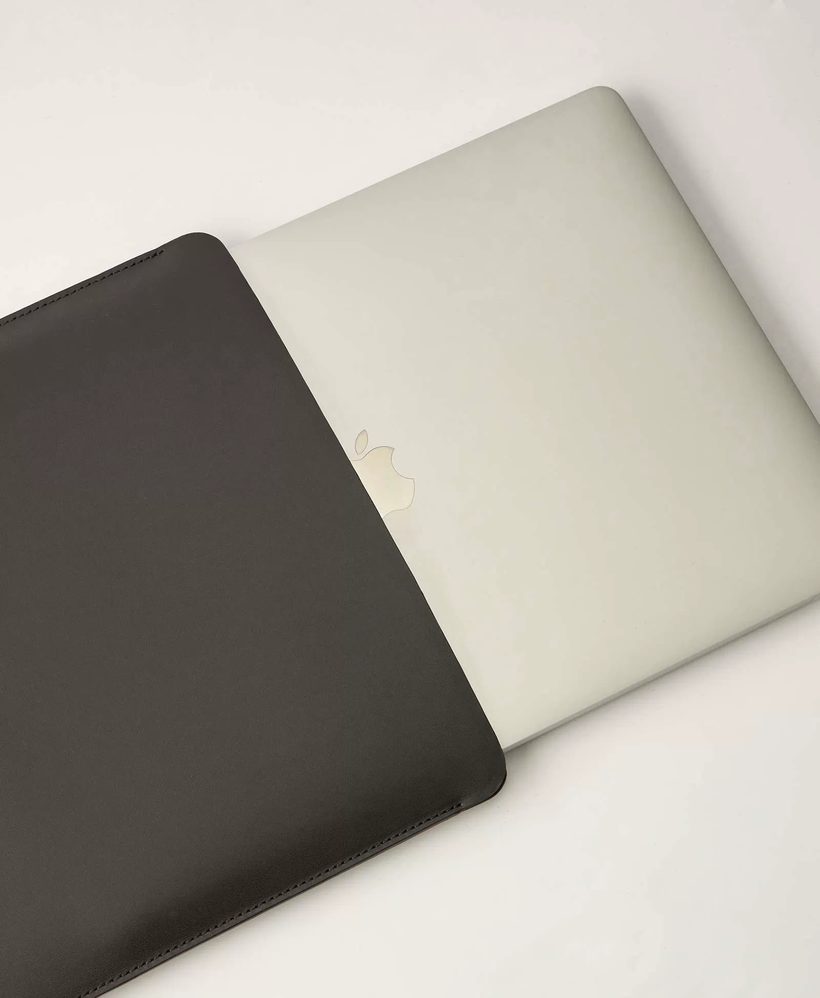 Чехол для ноутбука 15/16’. Вид 1