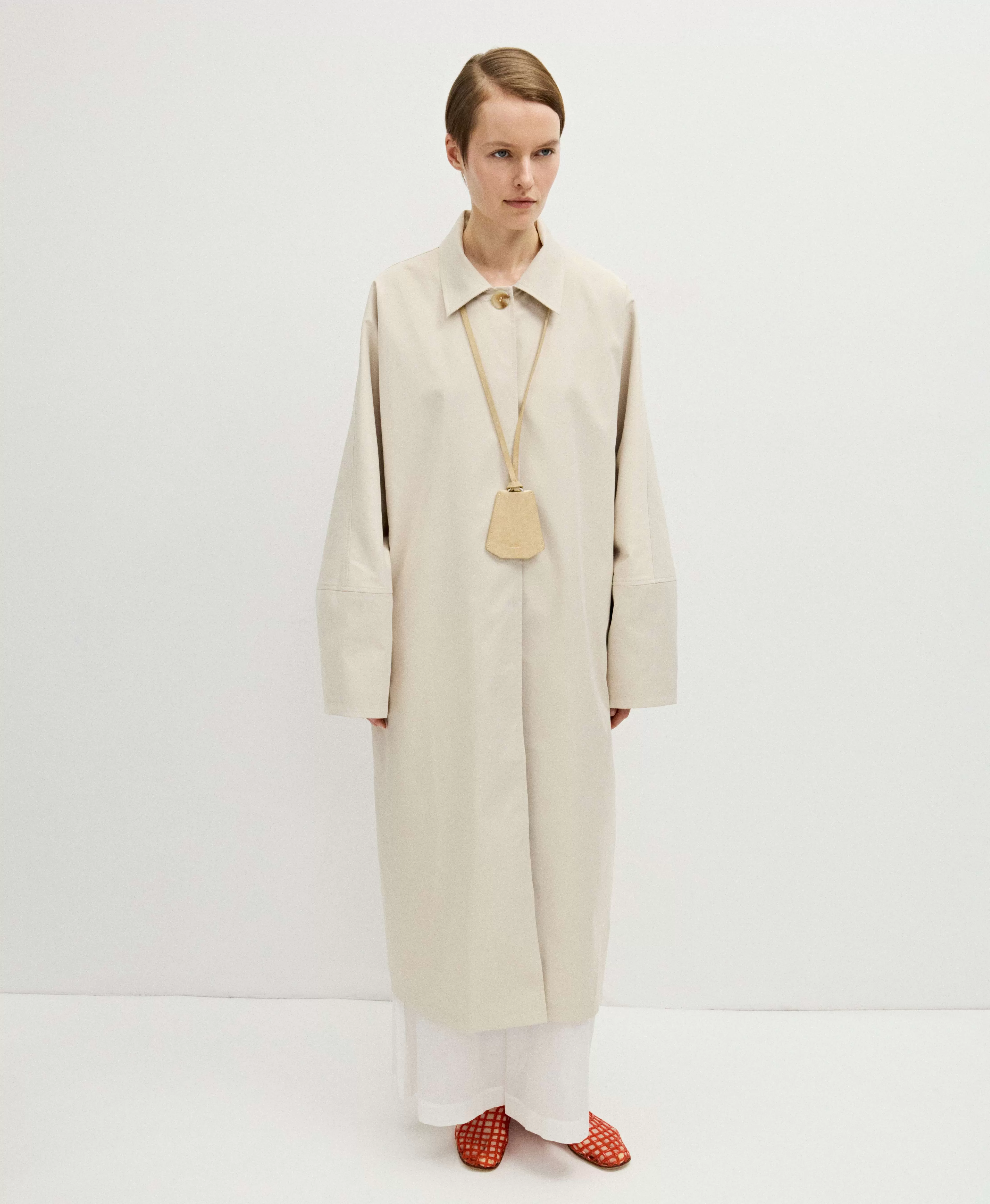 КЛЮЧНИЦА НА ДЛИННОМ РЕМНЕ. Вид 1