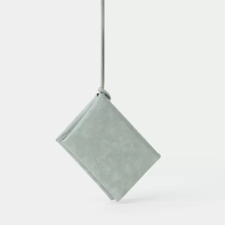 

ФУТЛЯР FLAP, Облачное небо, Футляр