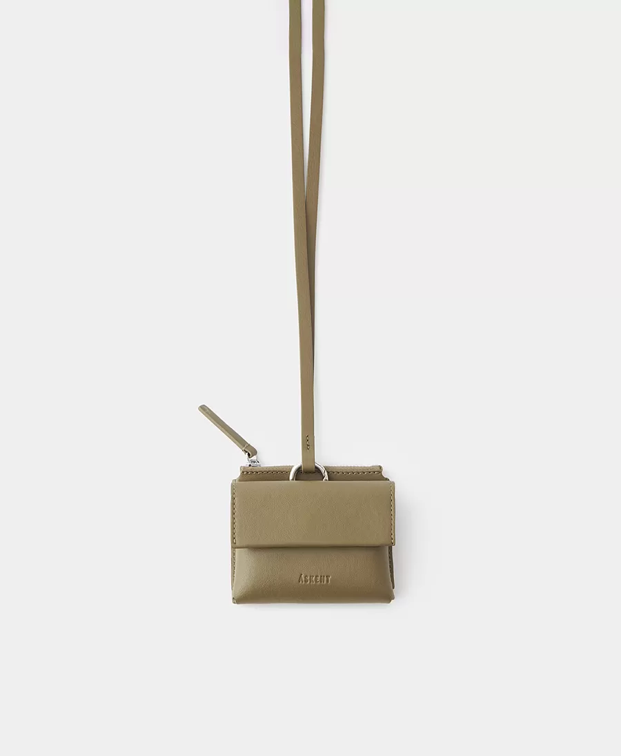 Мини-портмоне на длинном шнуре. Вид 1