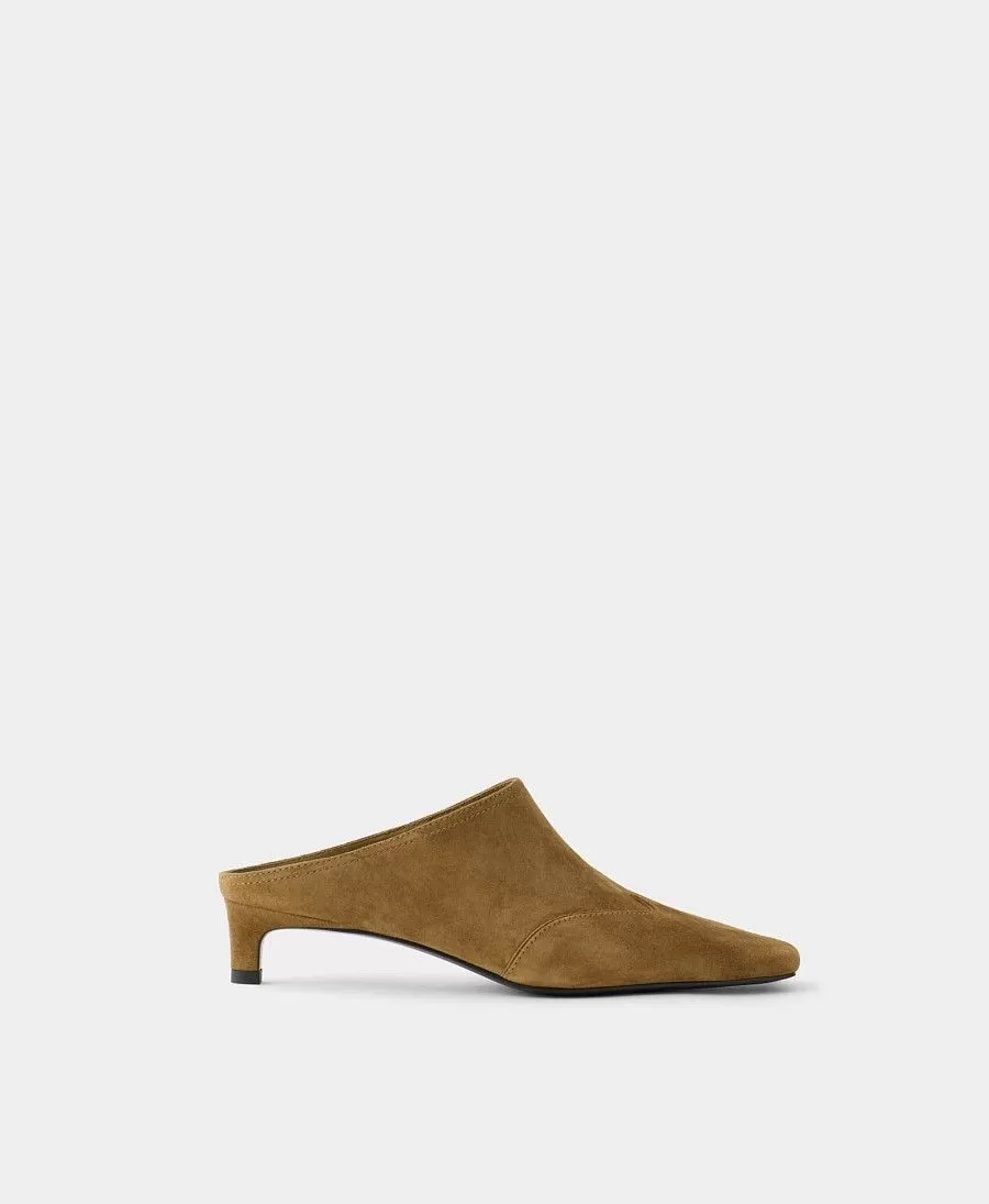 Мюли с удлиненным носком. Вид 1