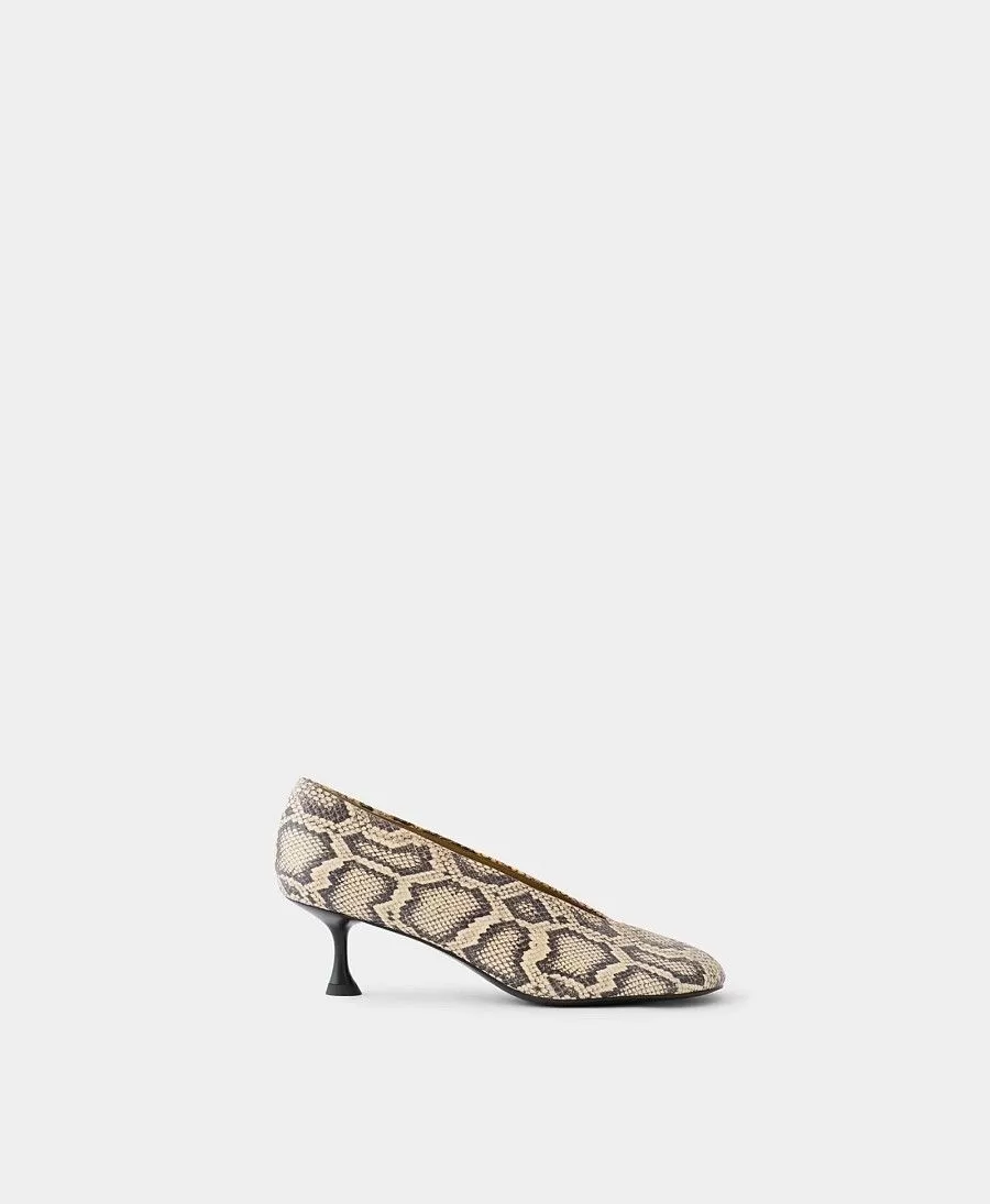 Туфли с круглым носком . Вид 1