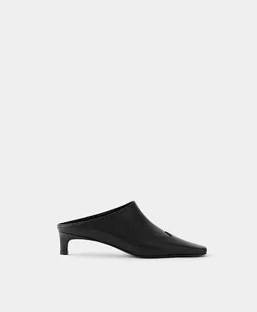 Мюли с удлиненным носком