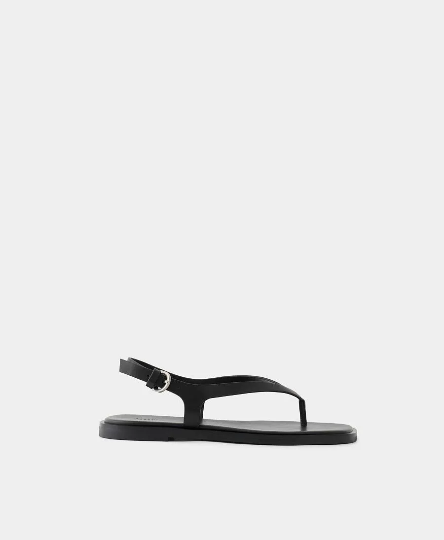 Сандалии. Вид 1