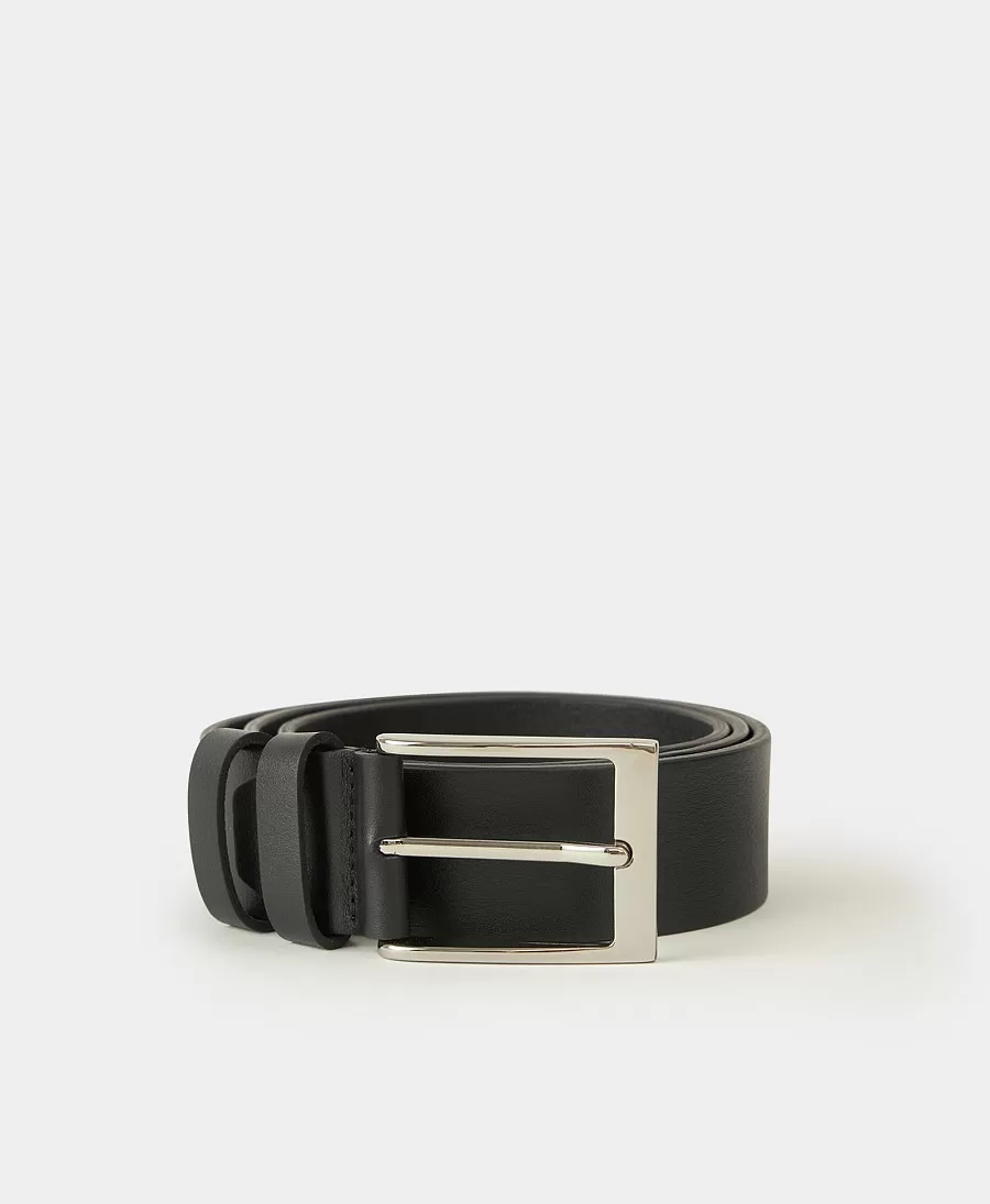 Классический ремень из кожи матовой фактуры. Вид 1