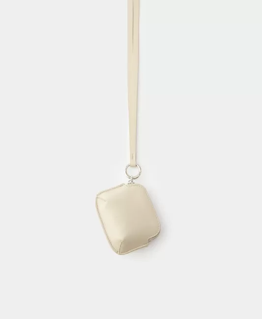 Кейс для AirPods. Вид 1