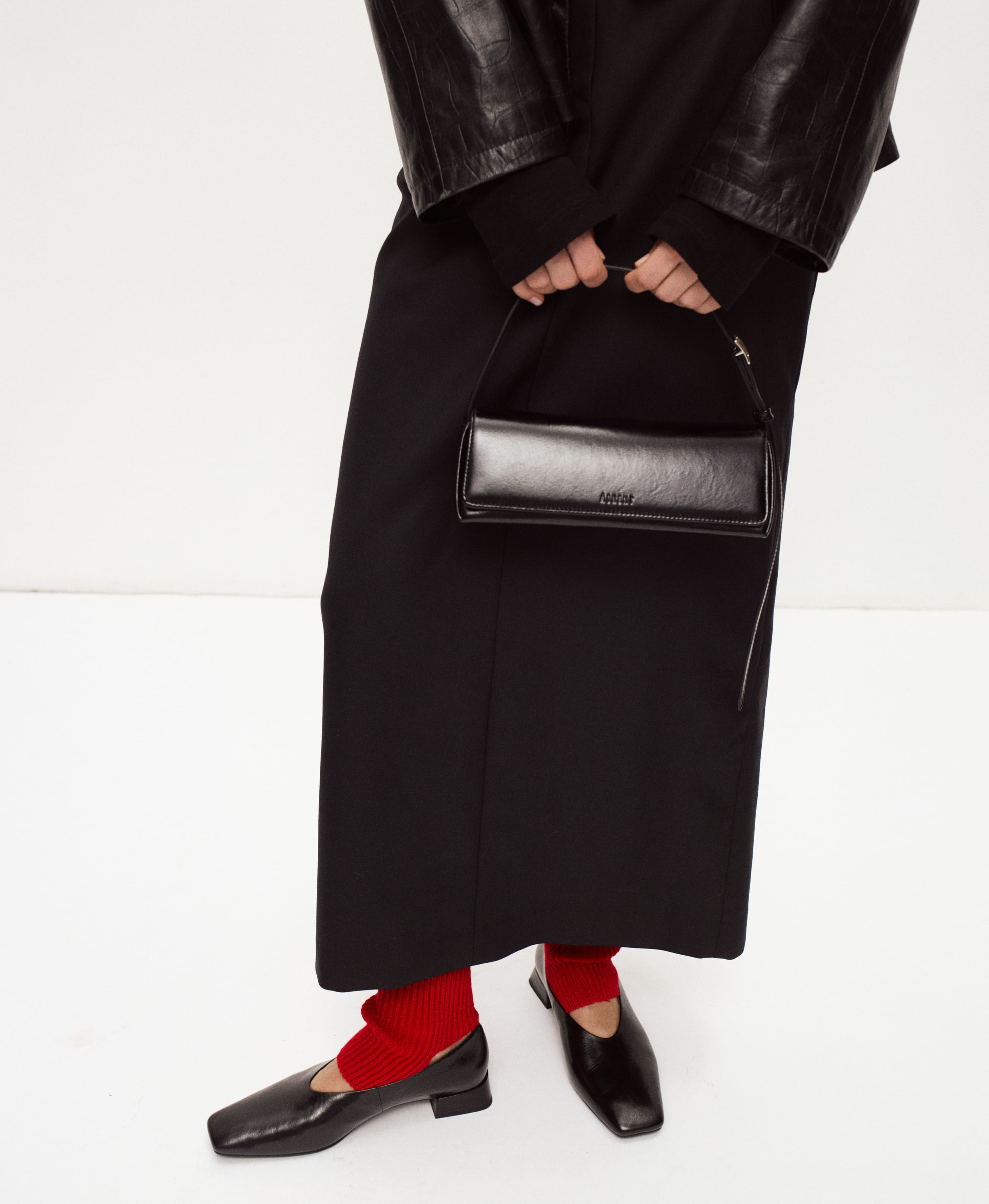 СУМКА TRIA. Цвет: polished black. Вид 3