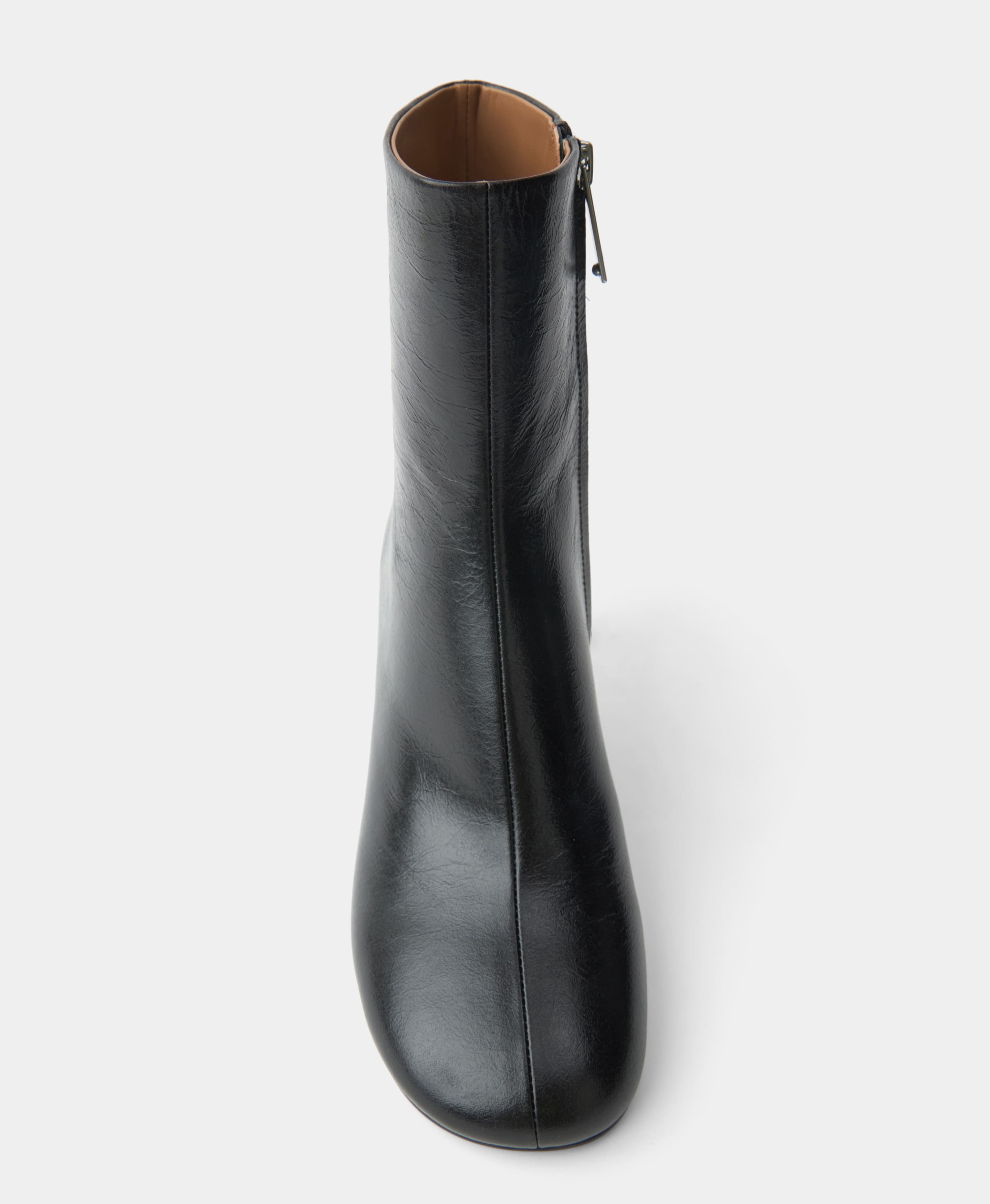 Ботильоны из глянцевой кожи. Цвет: polished black. Вид 7