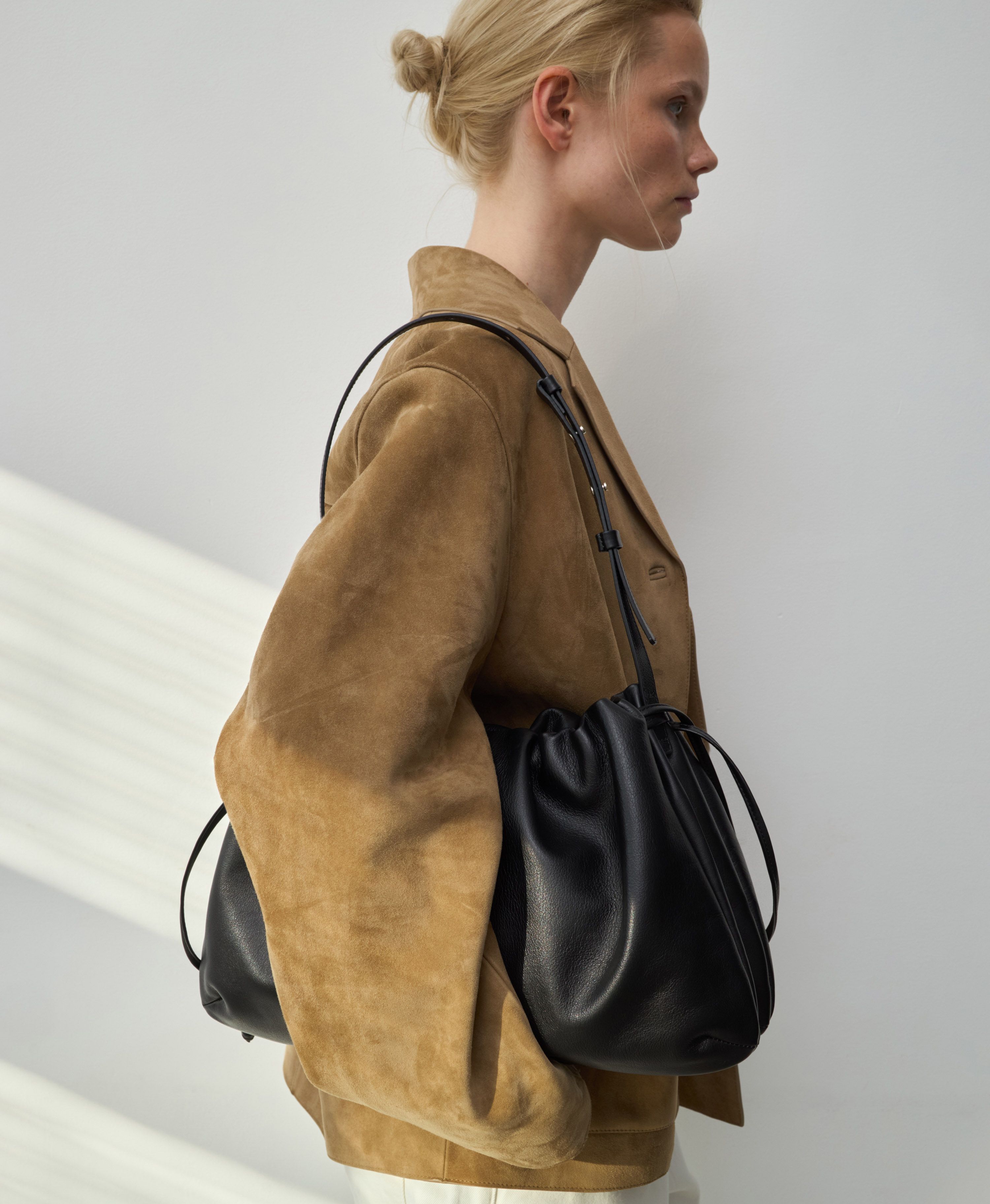 POUCH BAG / MAXI. Цвет: black. Вид 3
