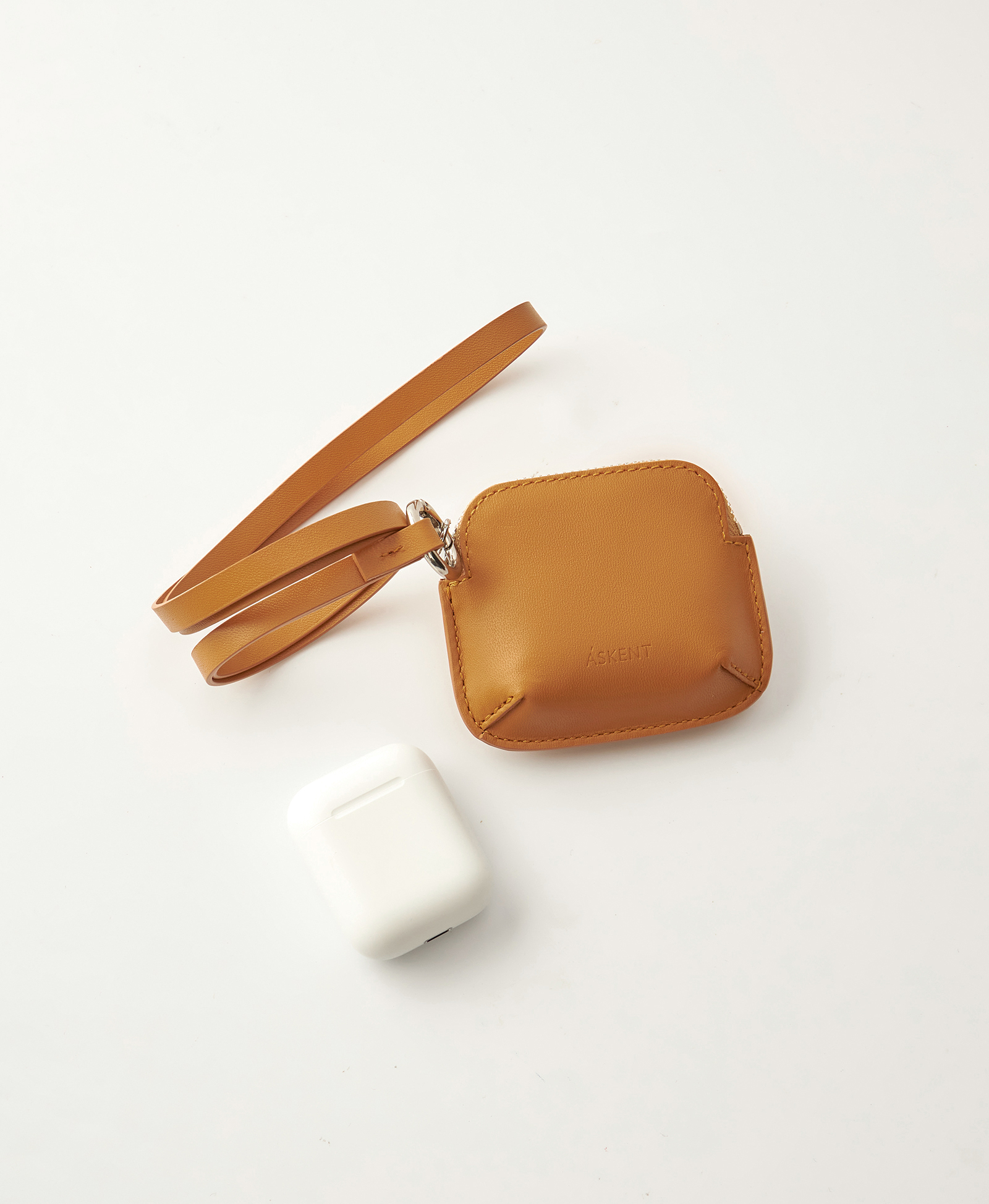 Кейс для AirPods. Цвет: Охра. Вид 2