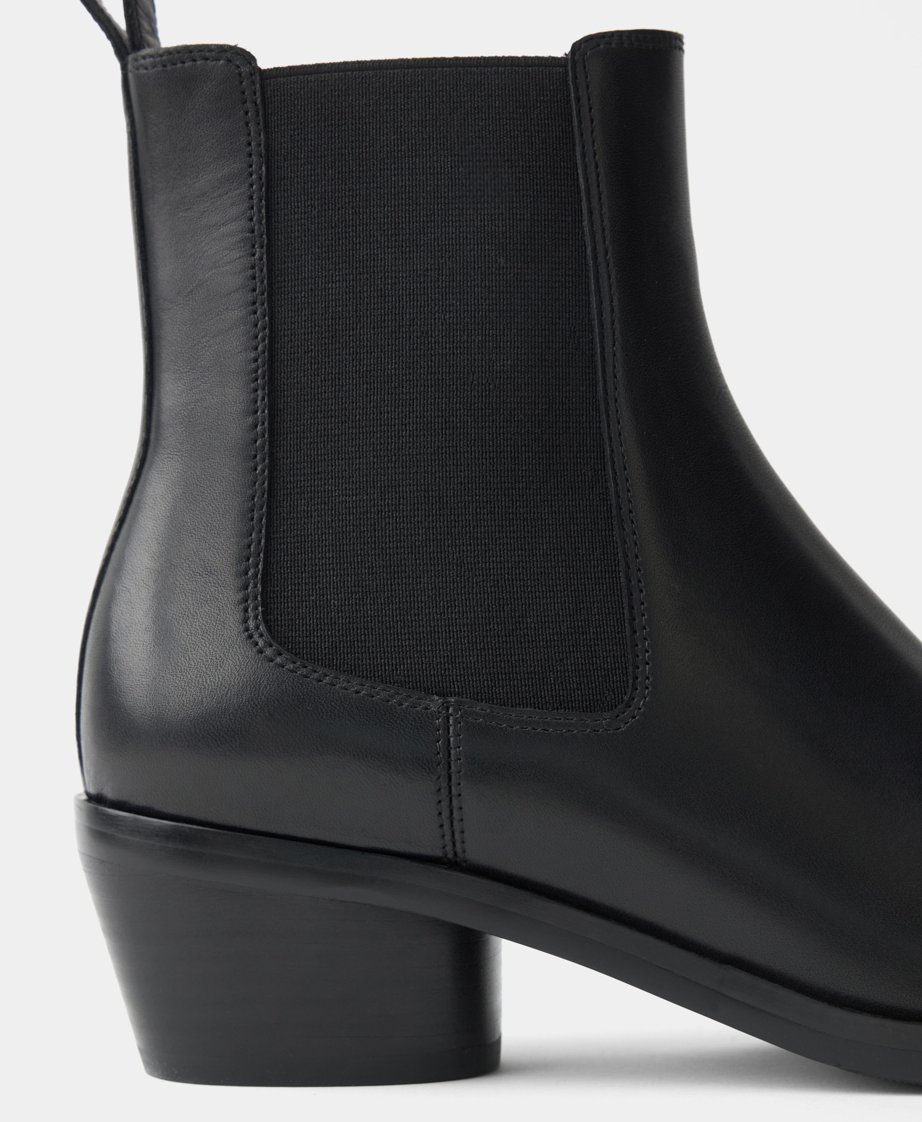 Казаки из гладкой кожи. Цвет: черный. Вид 7