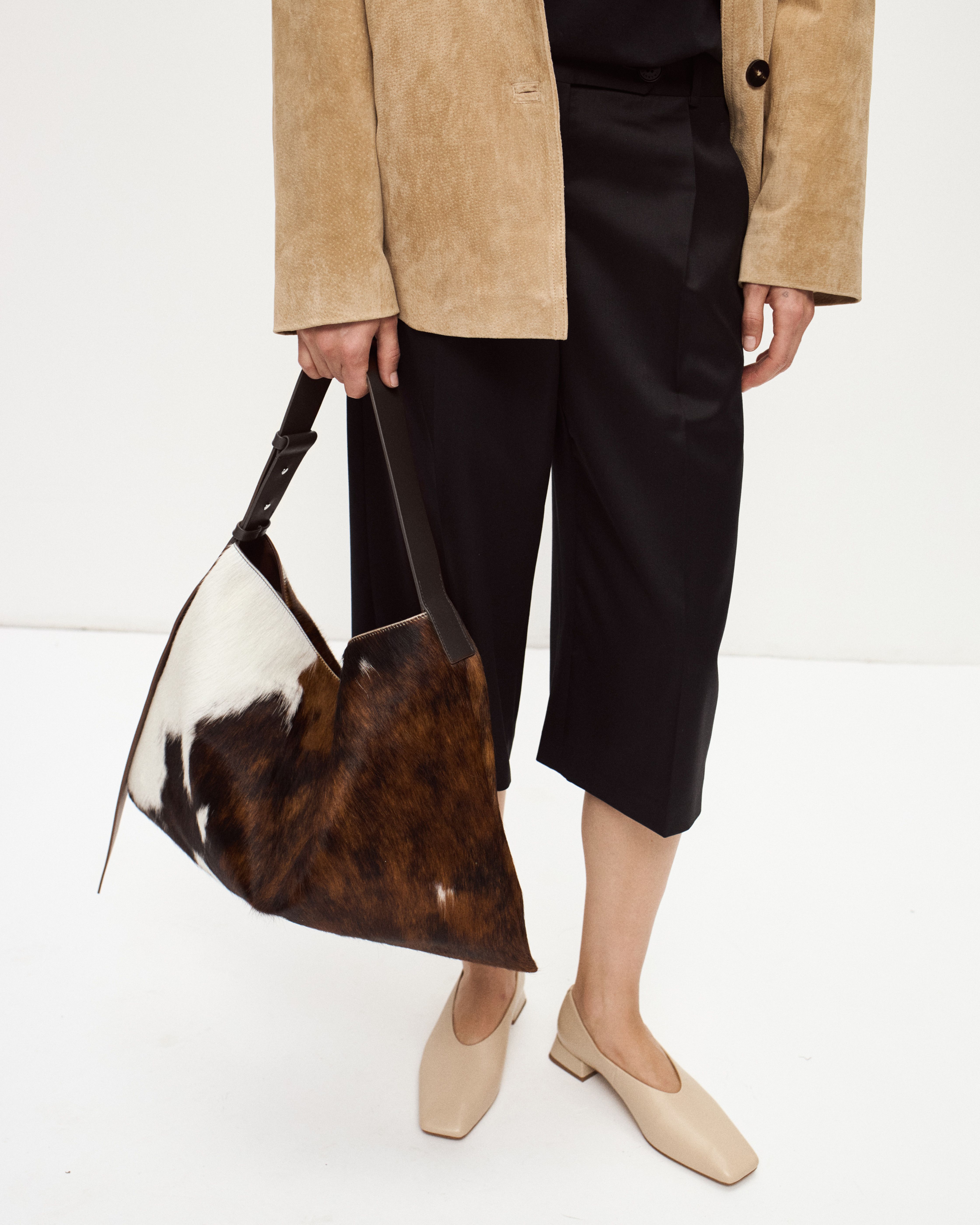 СУМКА COVER MAXI. Цвет: cowhide. Вид 6