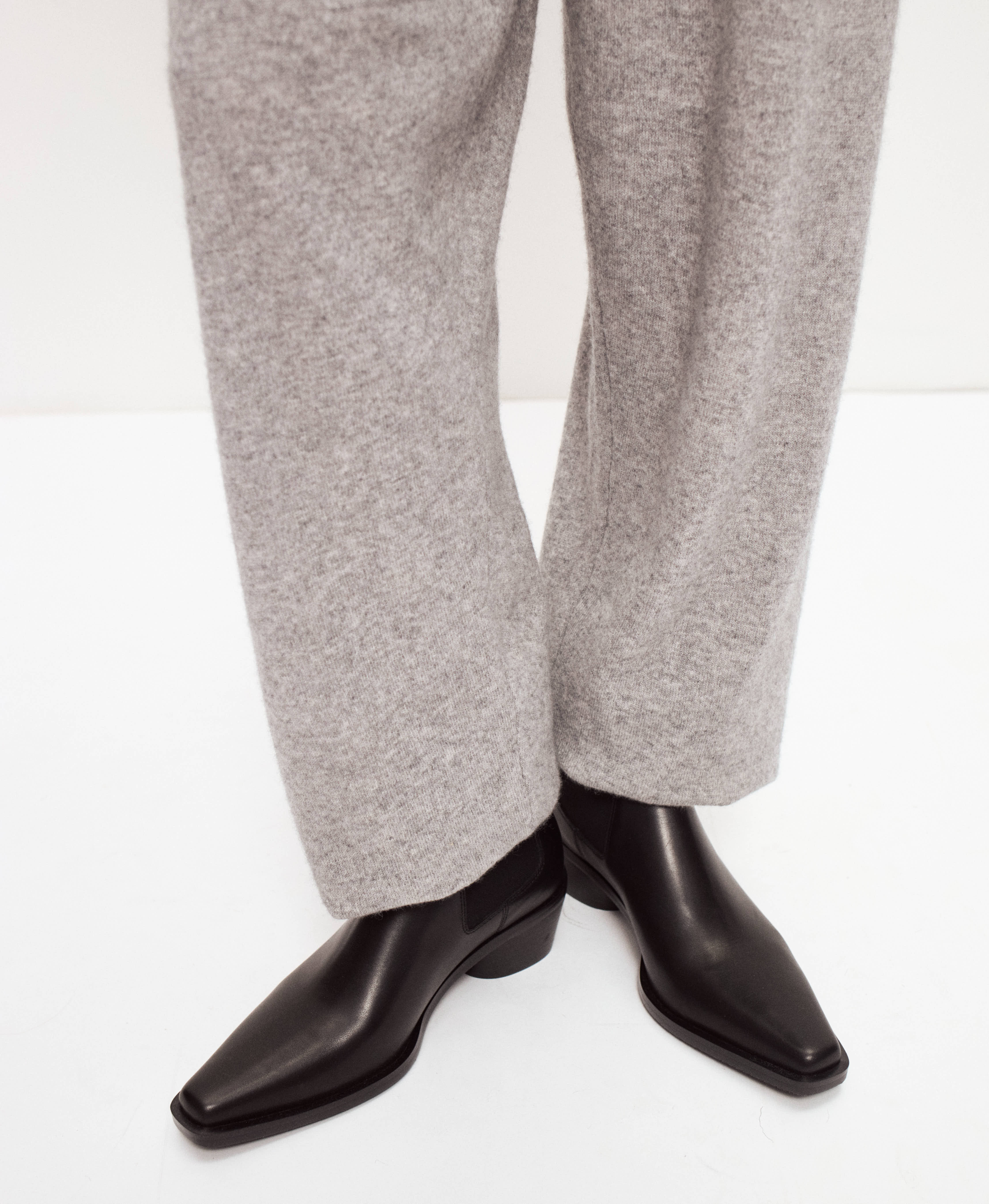 Казаки из гладкой кожи. Вид 1