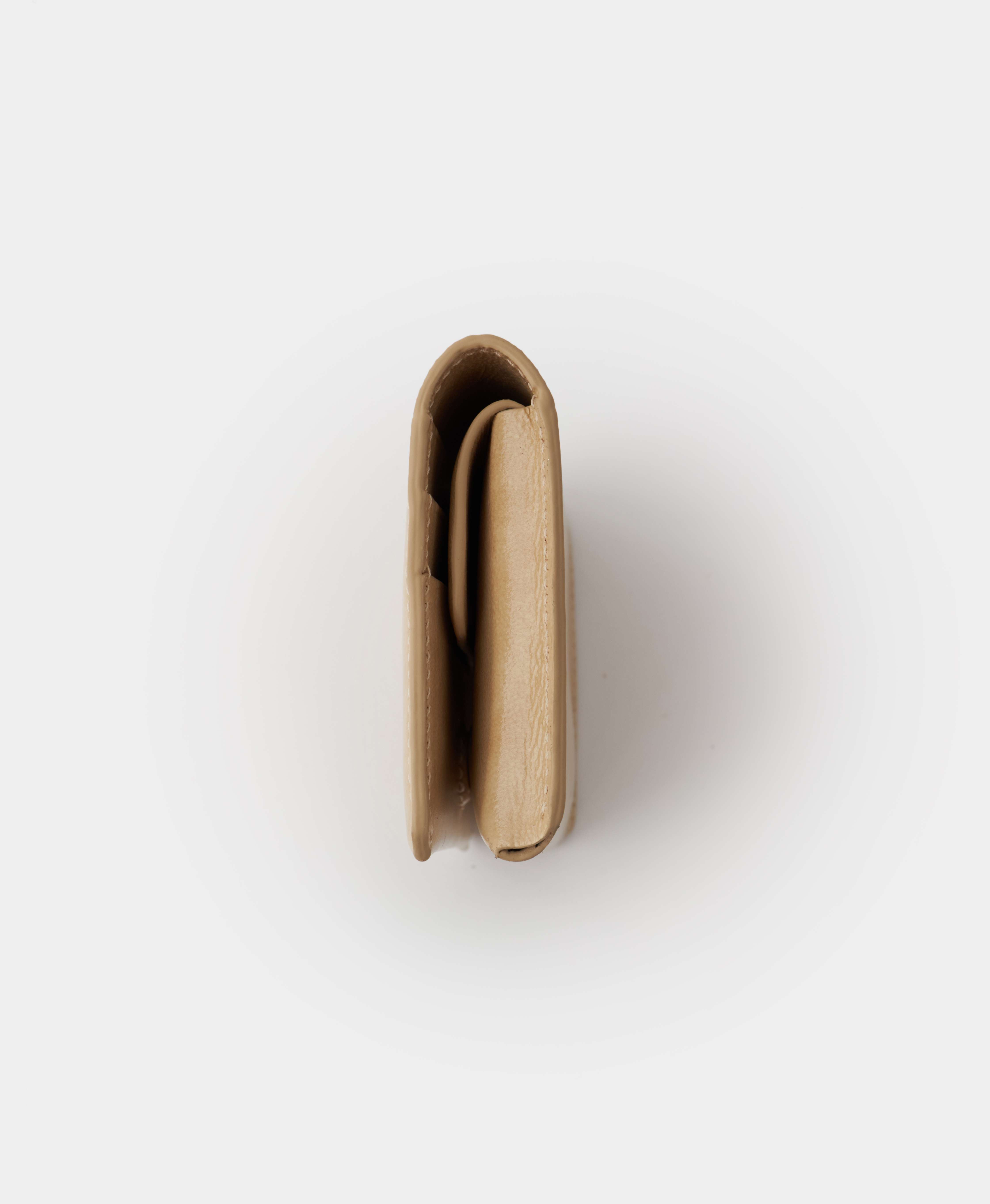 Портмоне FOLIO / MINI. Цвет: melted butter. Вид 3