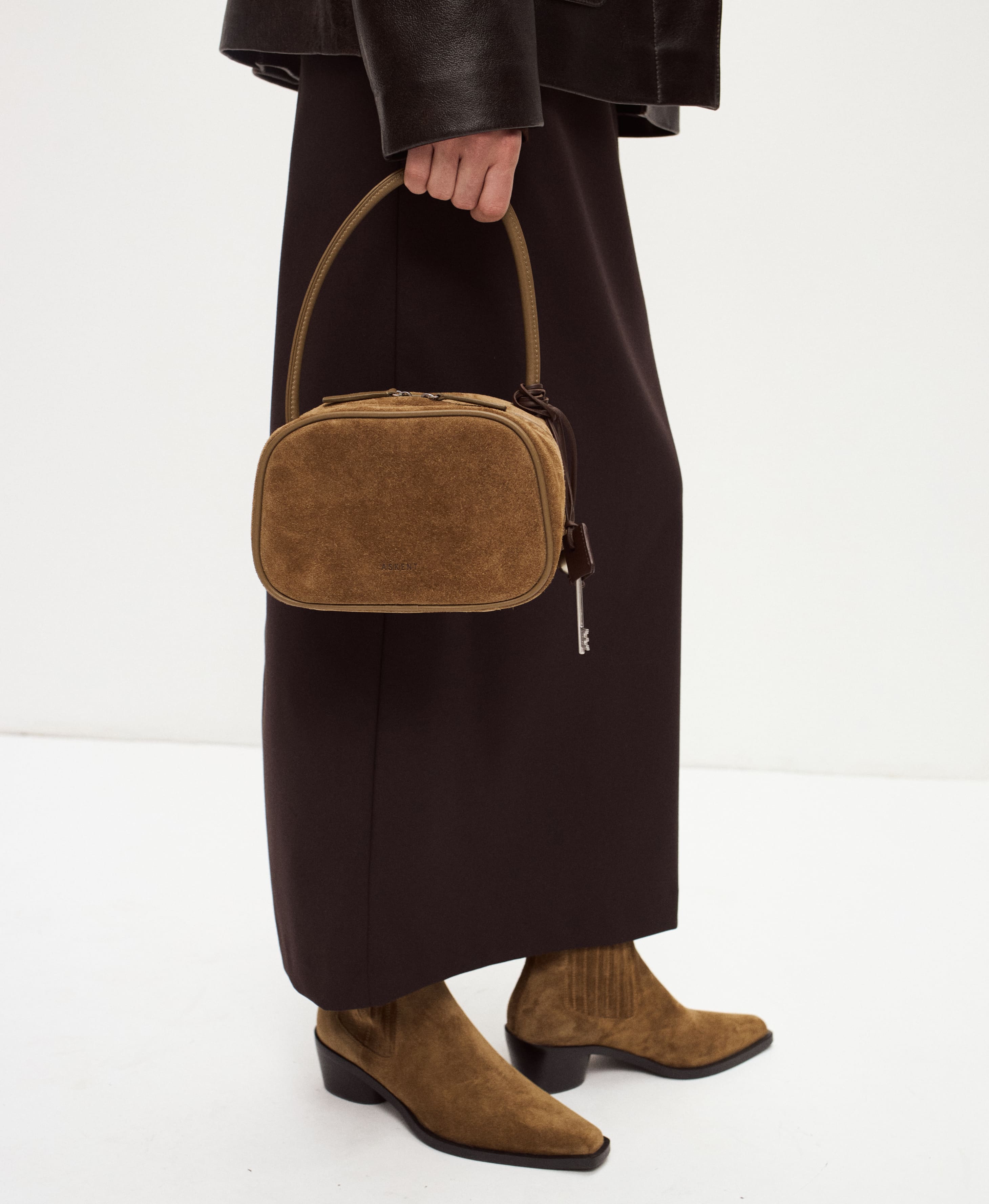 Казаки из замши. Вид 1