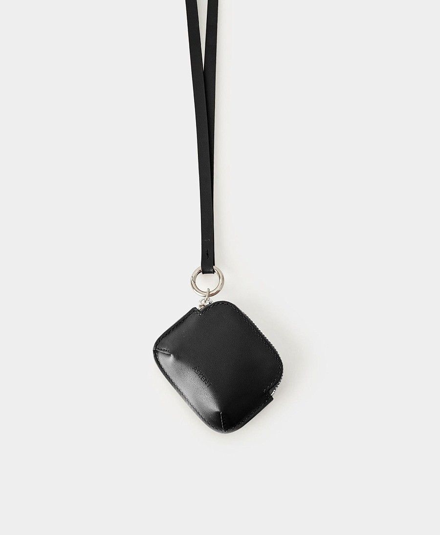 Кейс для AirPods. Вид 1