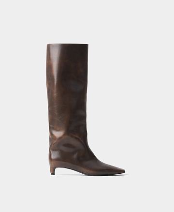 Сапоги из кожи с финишем