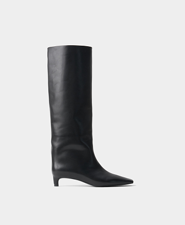 Сапоги из гладкой кожи