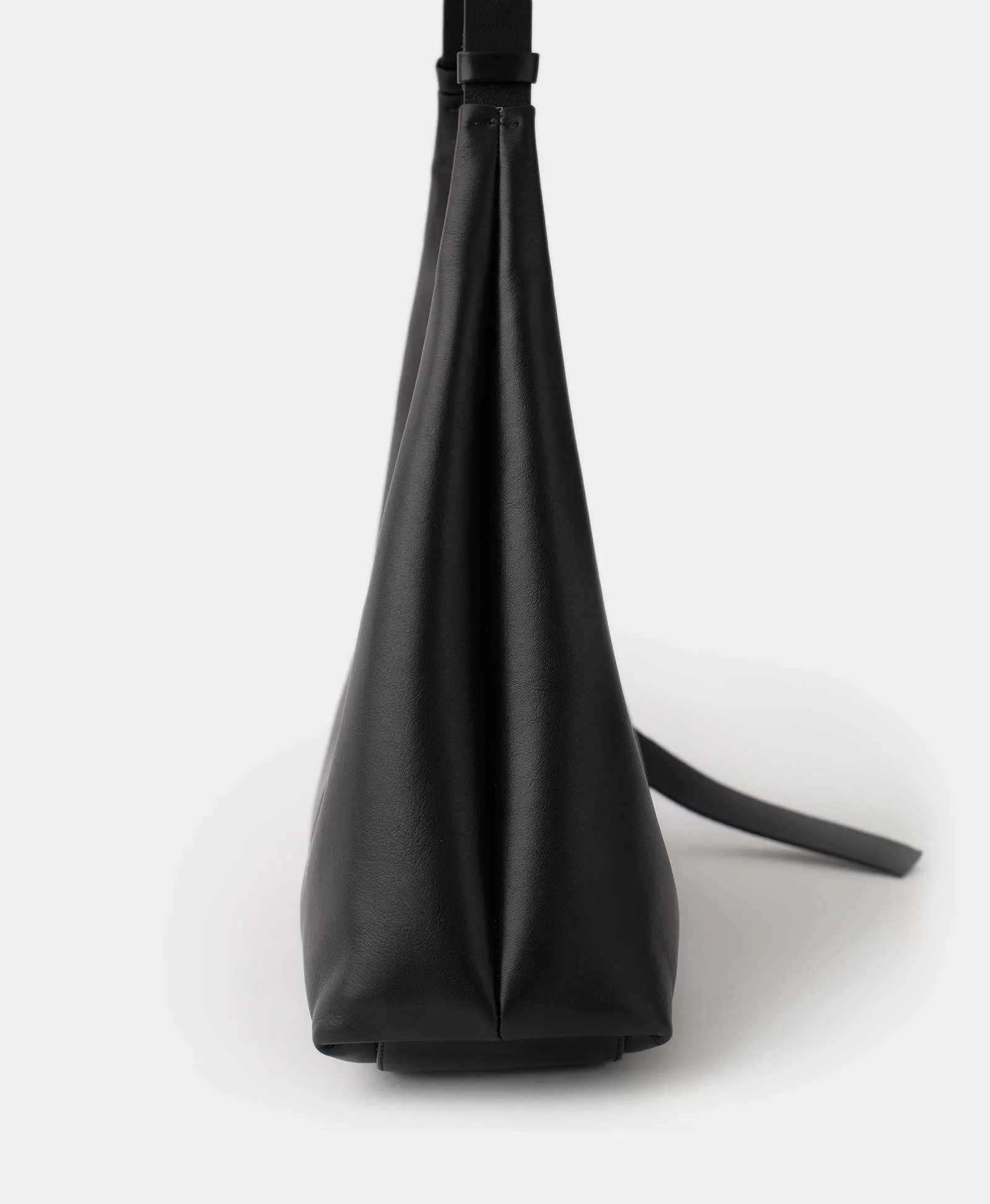 Сумка CANOE / MEDIUM. Цвет: black. Вид 5
