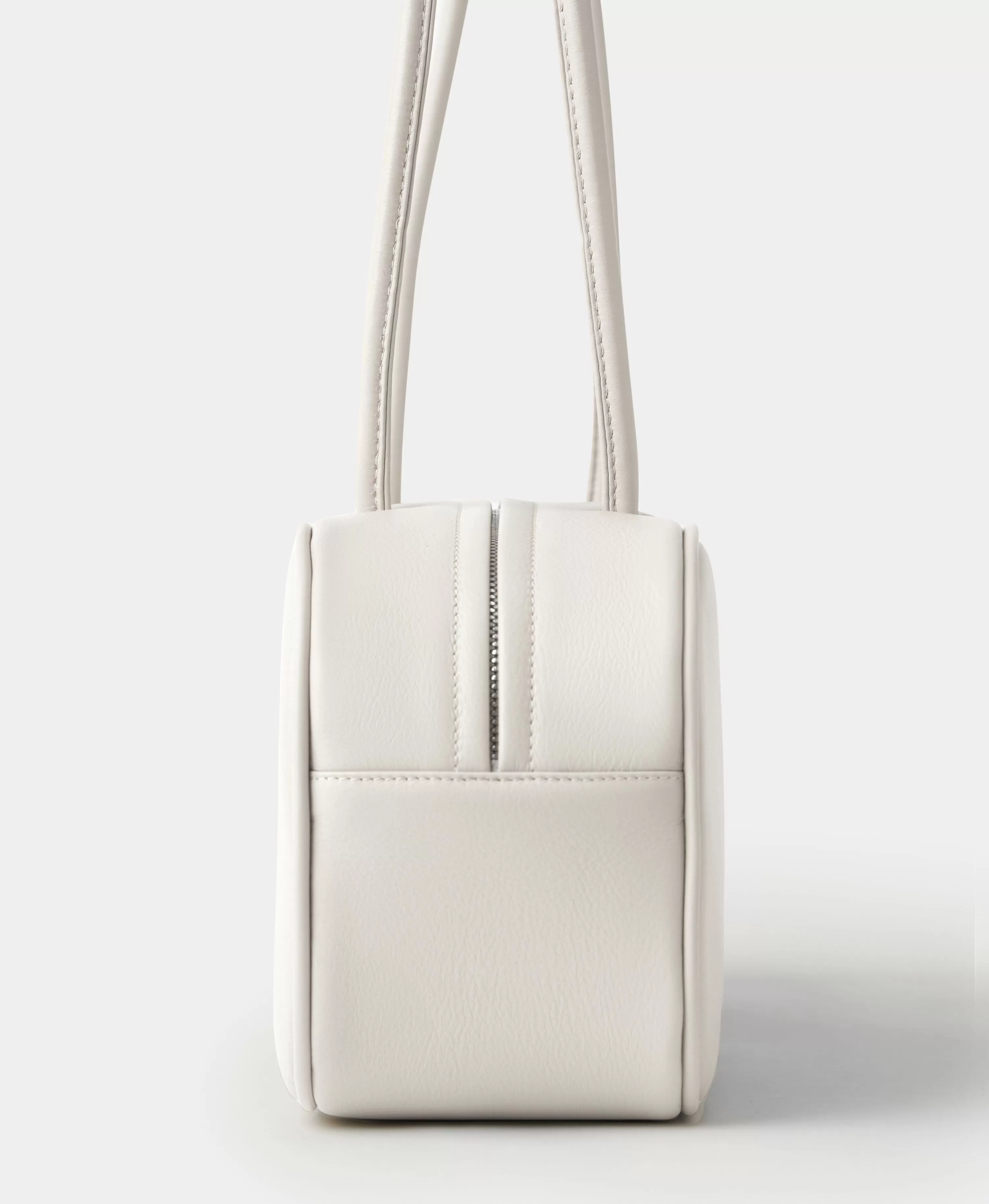 СУМКА BOWLING. Цвет: whisper white. Вид 3