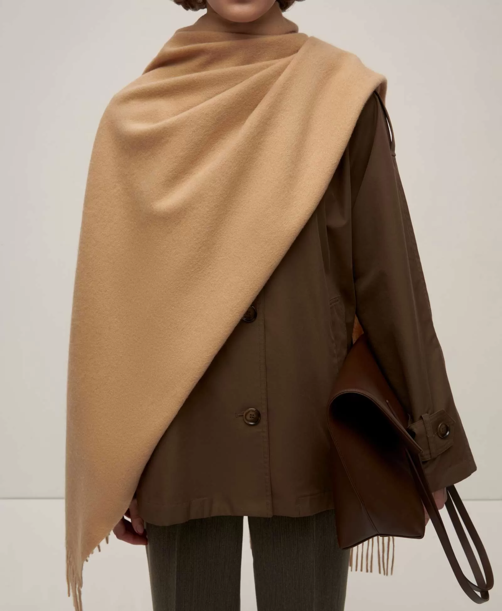 Шарф из шерсти. Цвет: beige. Вид 3