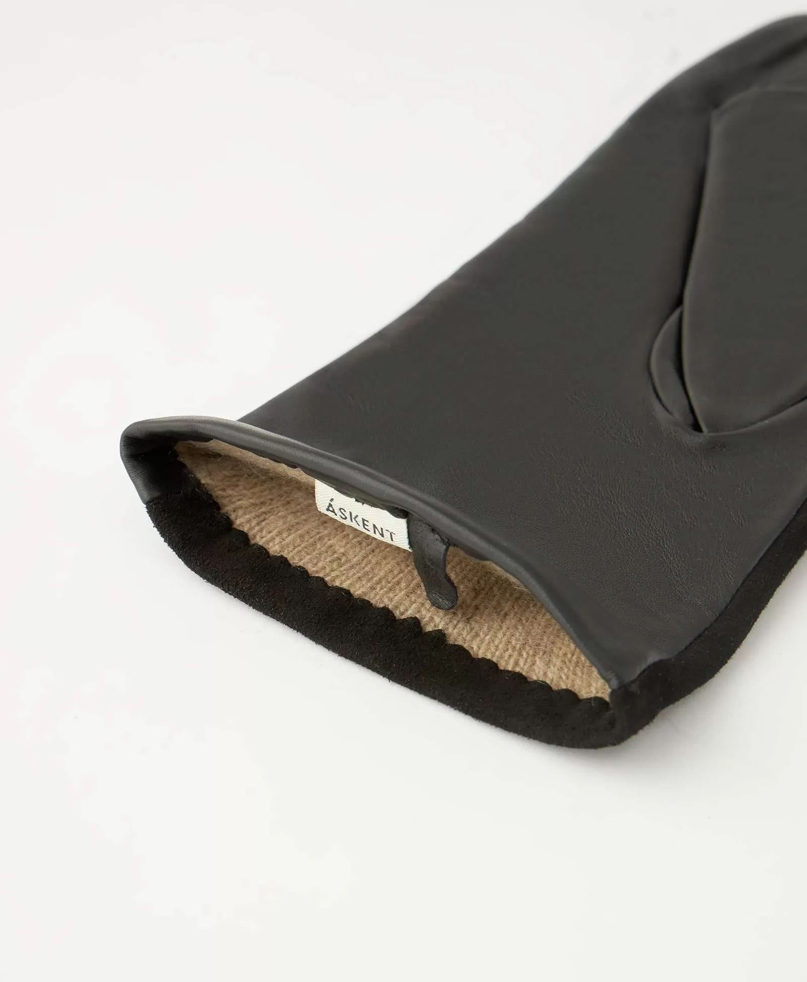 Перчатки из замши и кожи. Вид 1