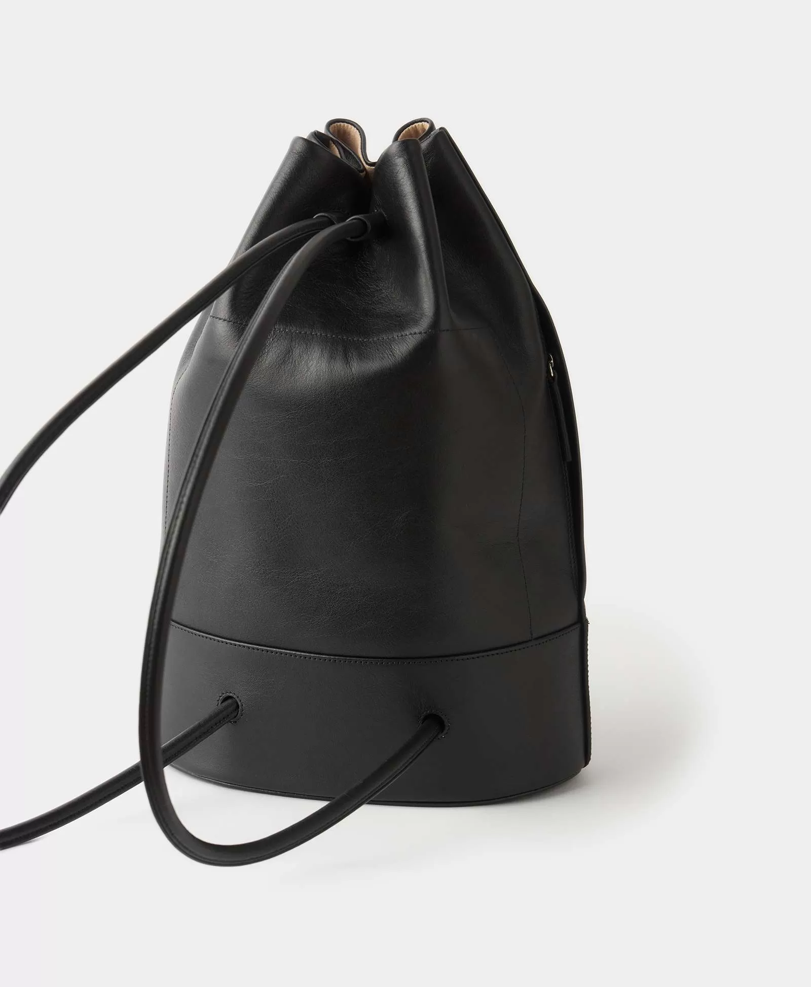 Рюкзак LIANA / MEDIUM. Цвет: black. Вид 6