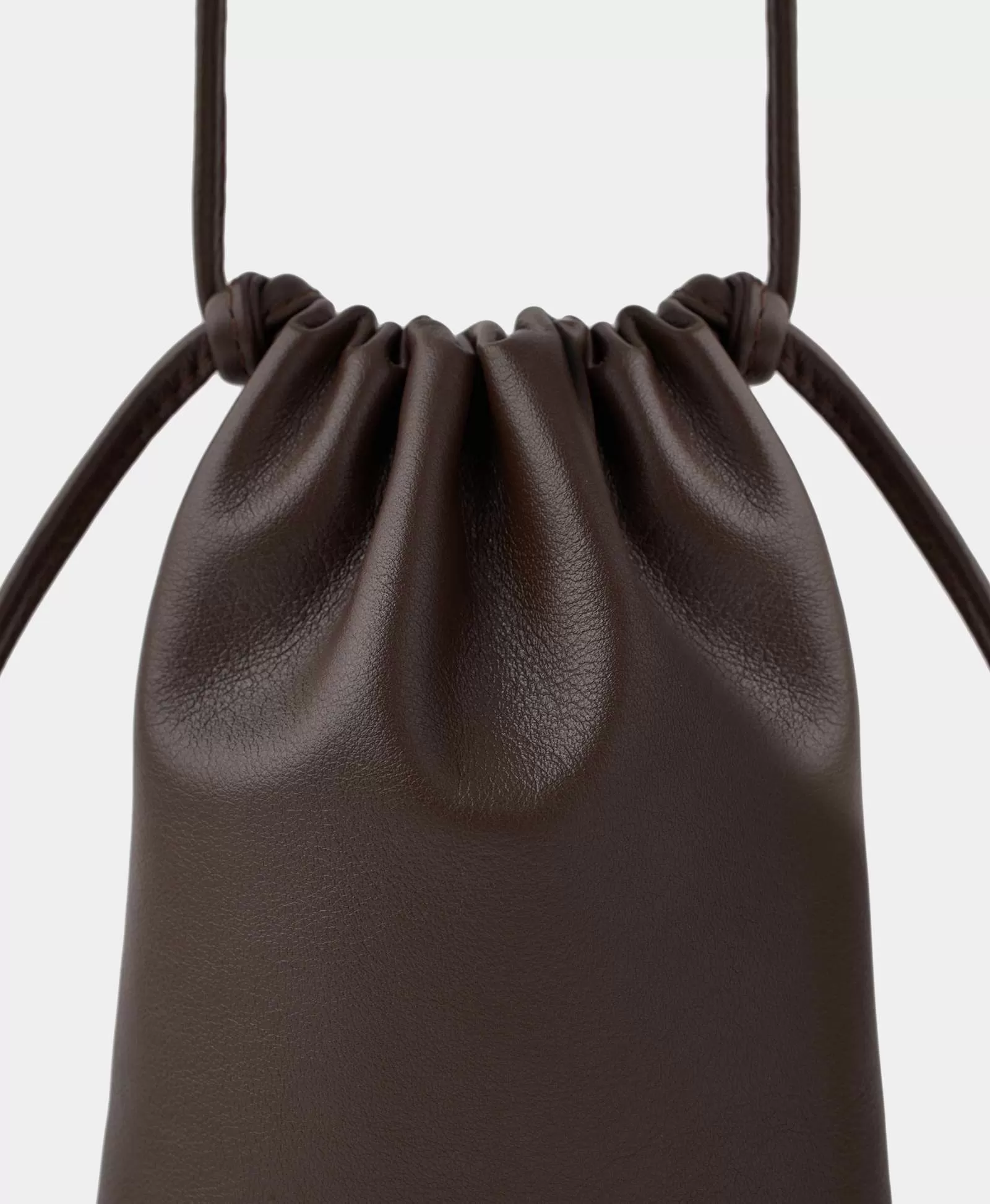 МИНИ-СУМКА IVY. Цвет: dark oak. Вид 4