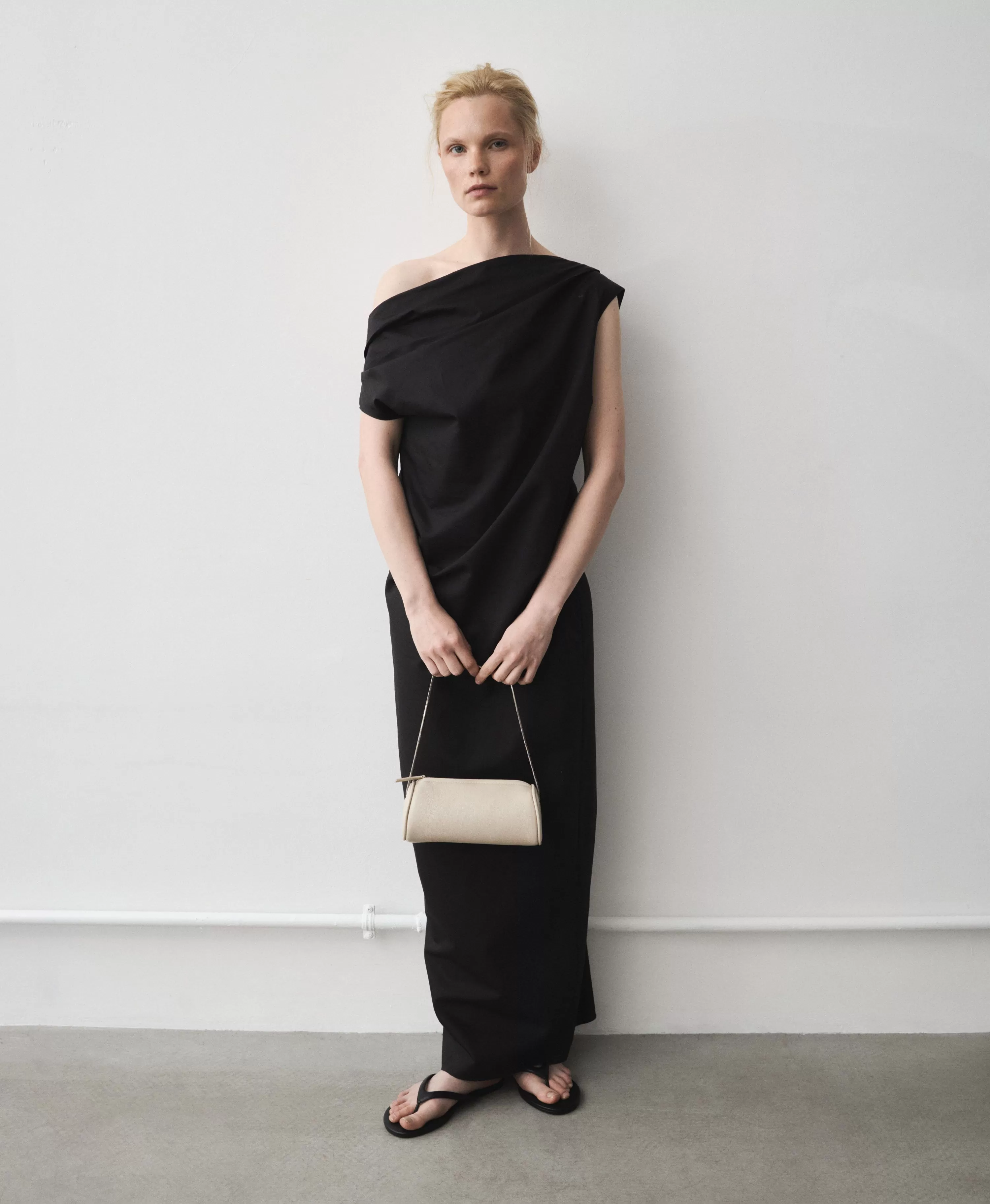 Сумка bissa chain/mini. Цвет: beige. Вид 2