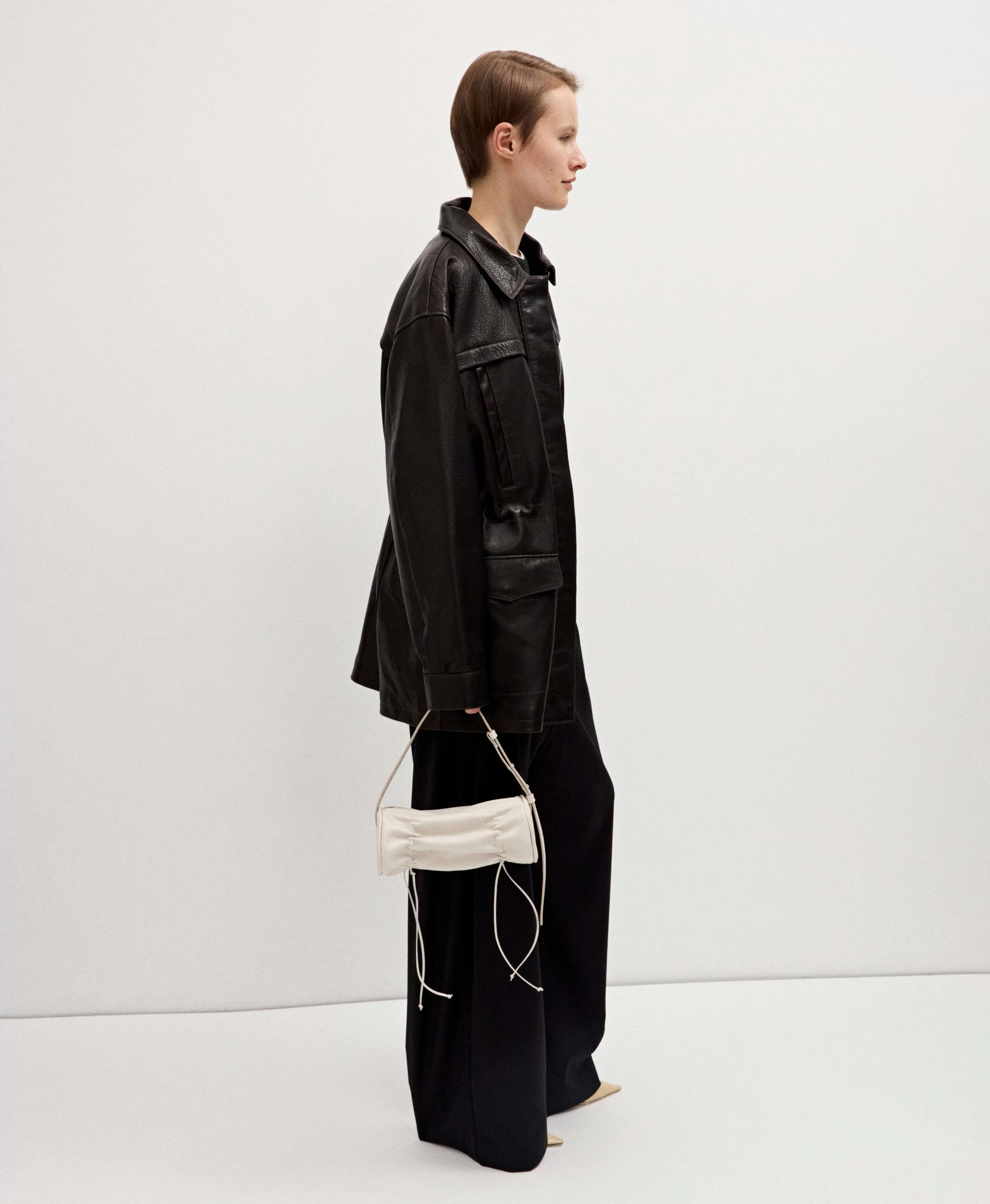 СУМКА BISSA / FOLDED. Цвет: off white. Вид 3