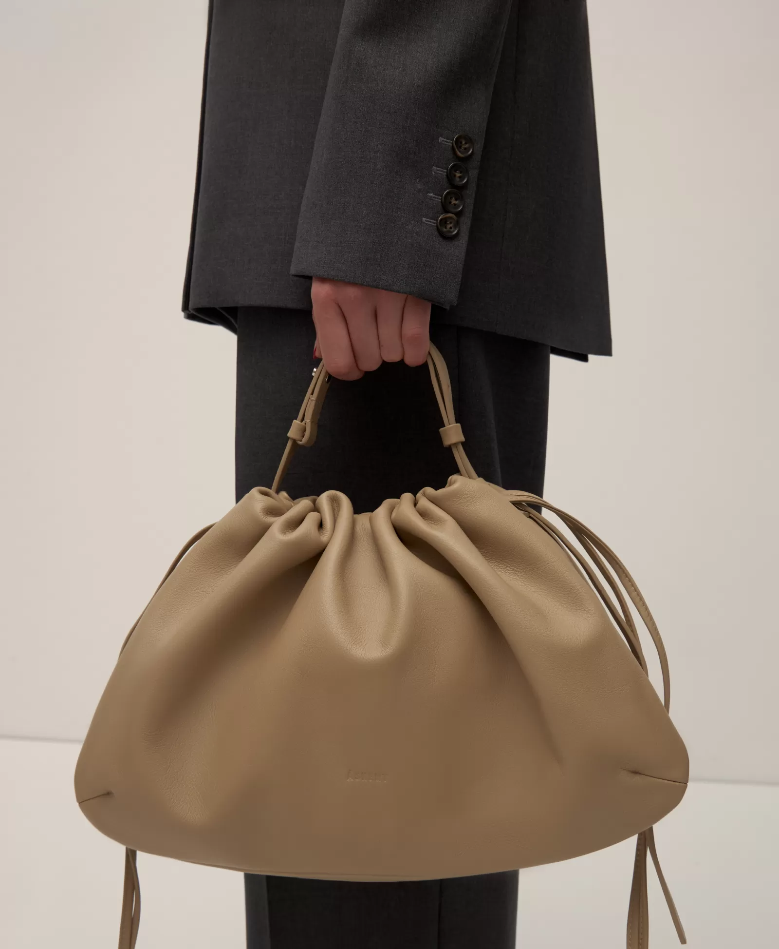 POUCH BAG / MAXI. Цвет: clay. Вид 3