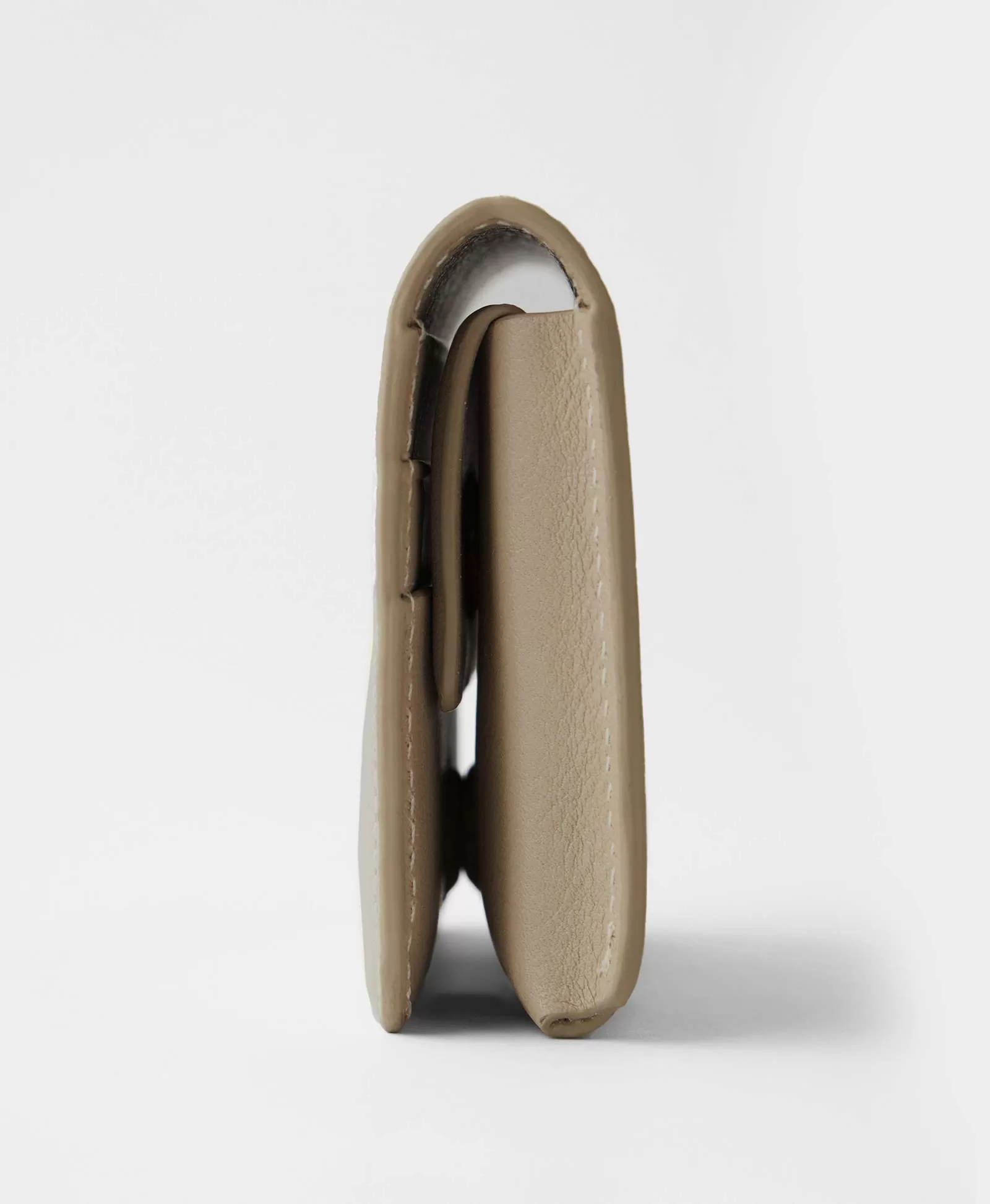 Портмоне FOLIO / MINI. Цвет: clay. Вид 5