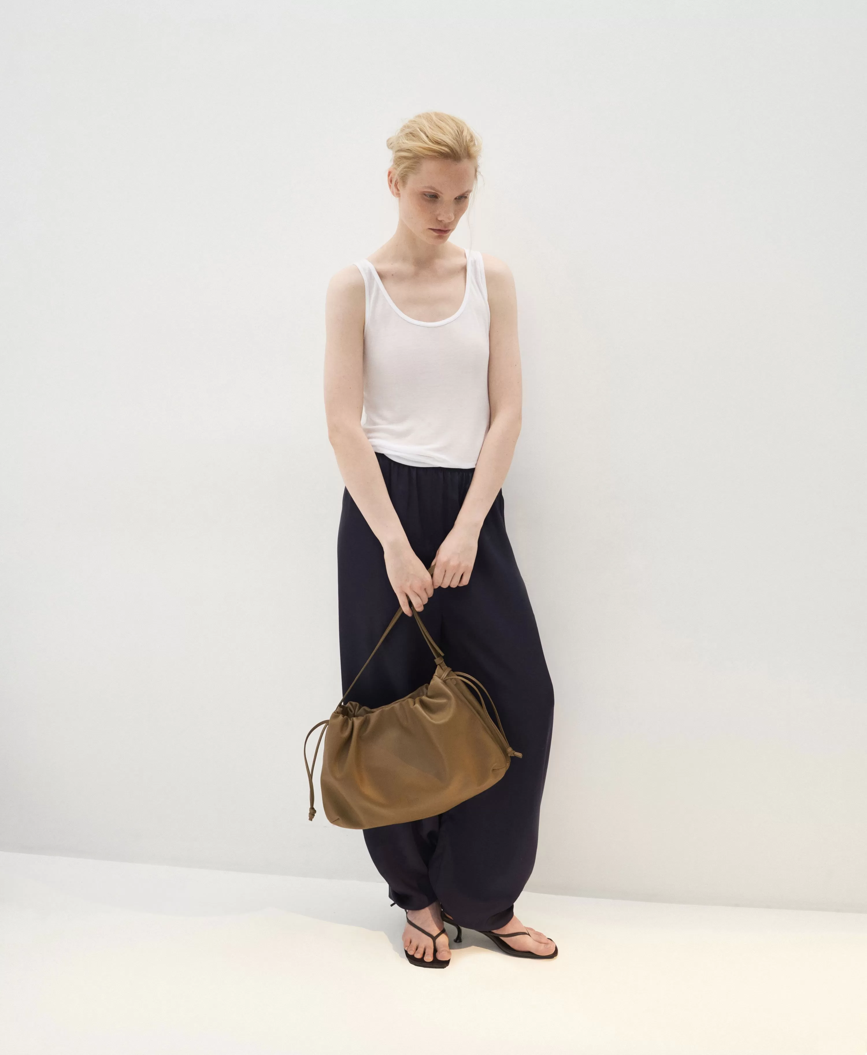 POUCH BAG / MAXI. Цвет: breen. Вид 7