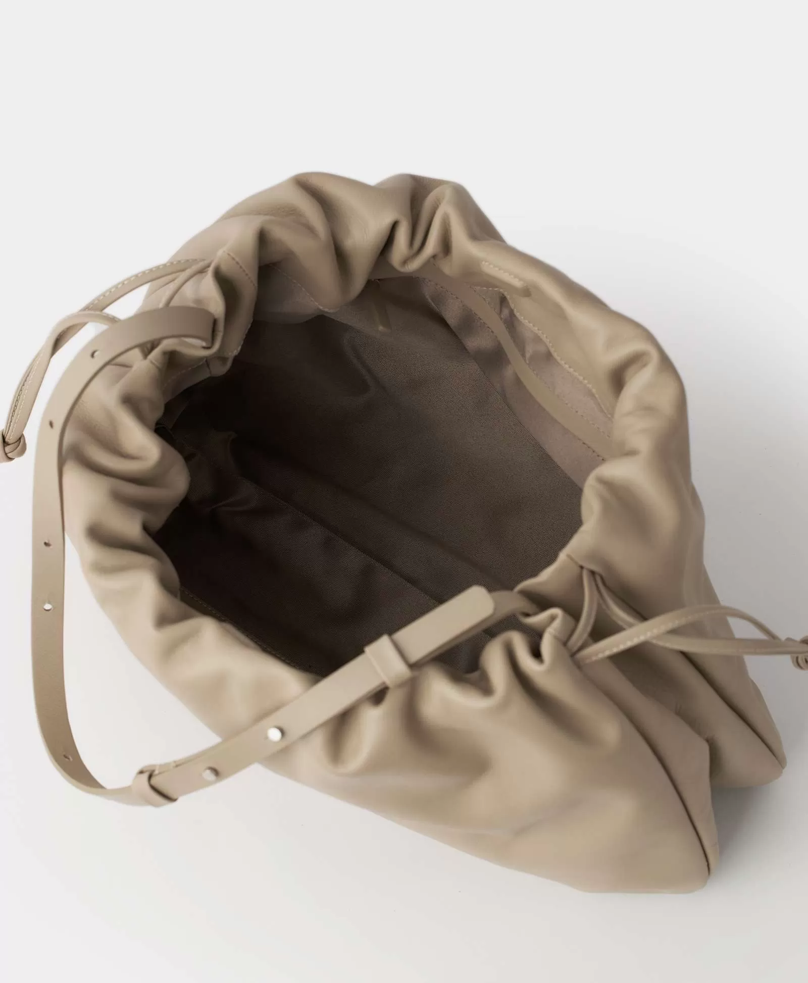 POUCH BAG / MAXI. Цвет: clay. Вид 10