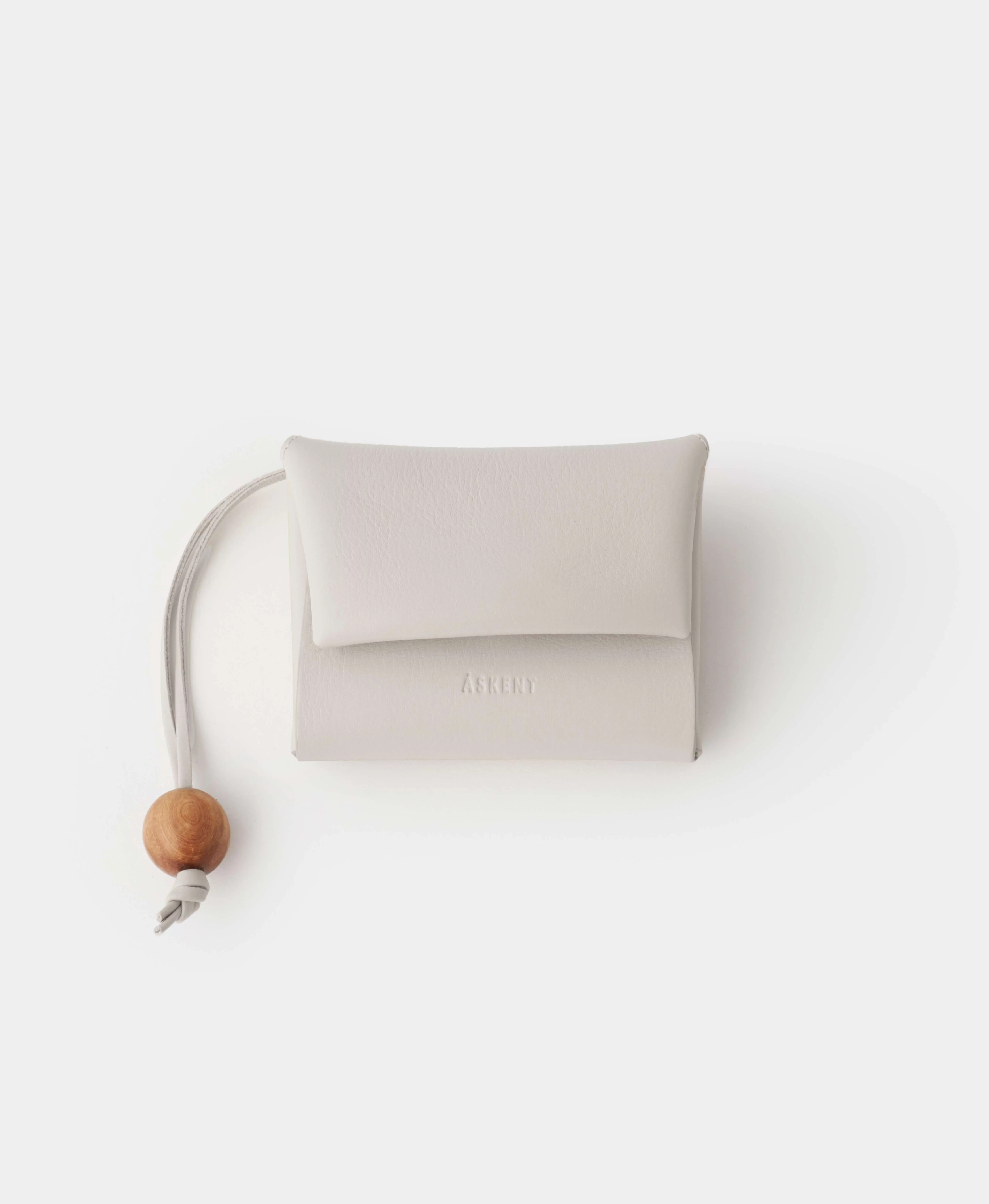 МИНИ-ПОРТМОНЕ ENVELOPE. Цвет: off white. Вид 1