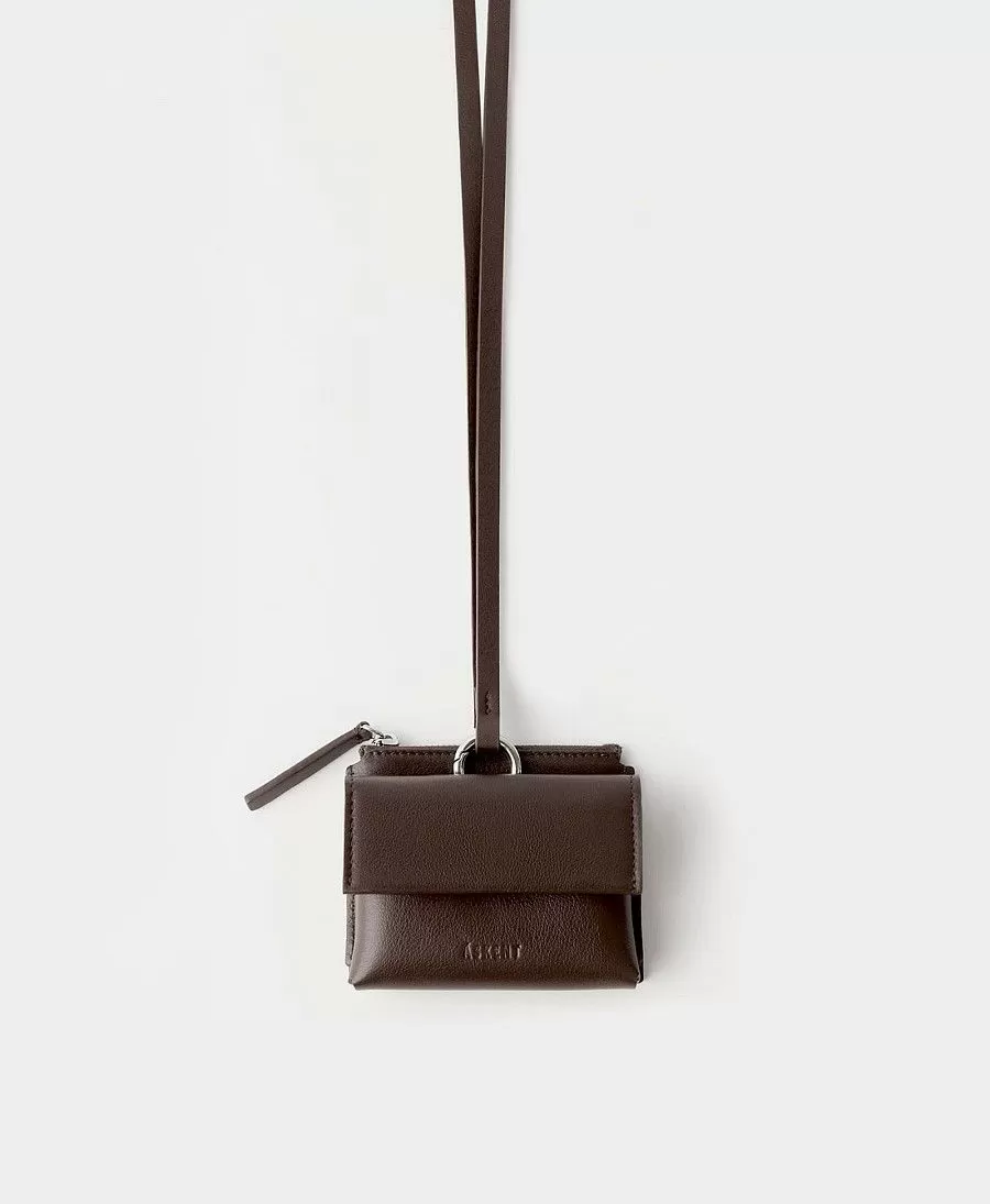 Мини-портмоне на длинном шнуре. Вид 1